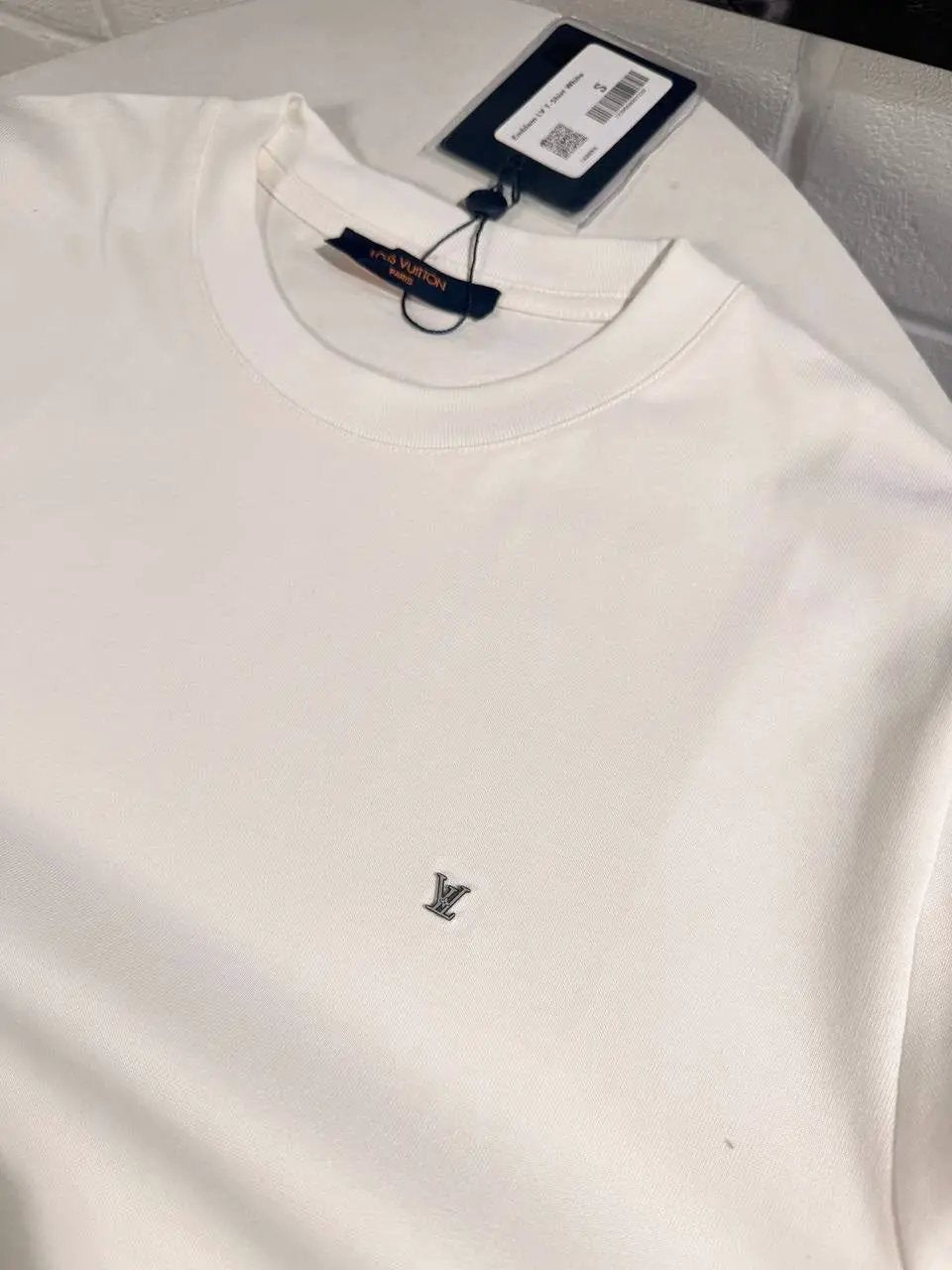 LVE LOGO TSHIRT by Stock supplier