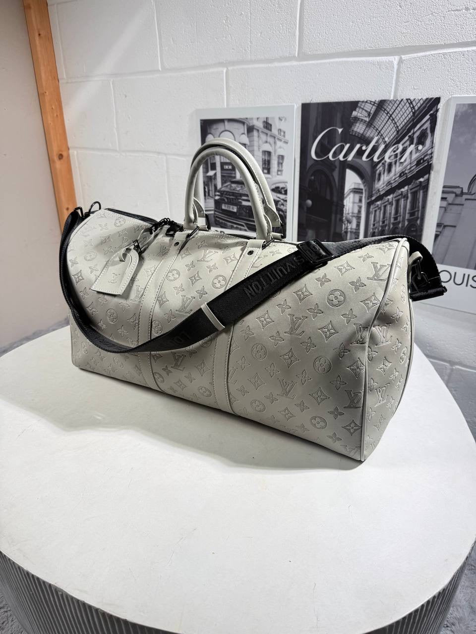 LVE HOLD ALL BAG