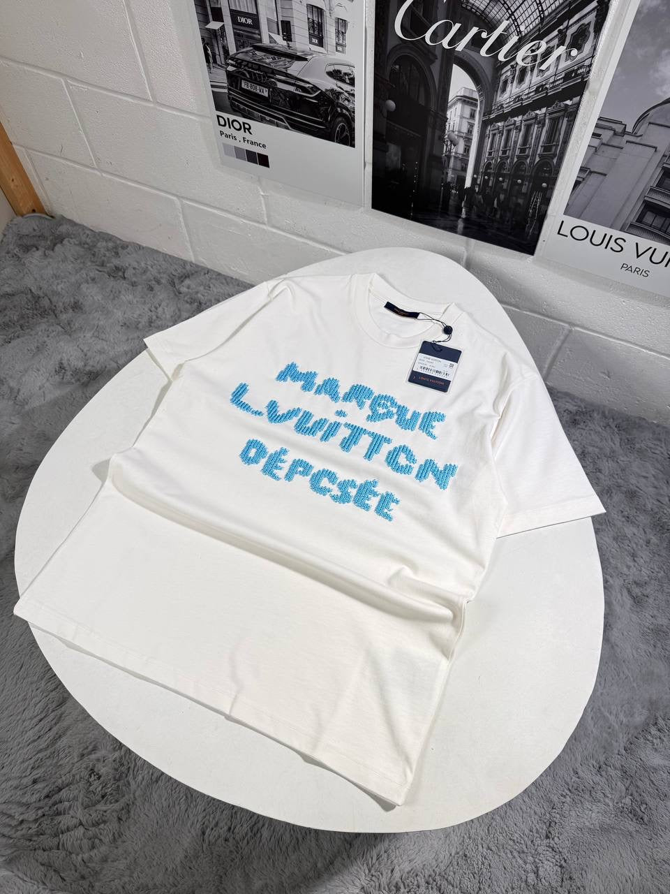 LVE SIGNATURE T SHIRT