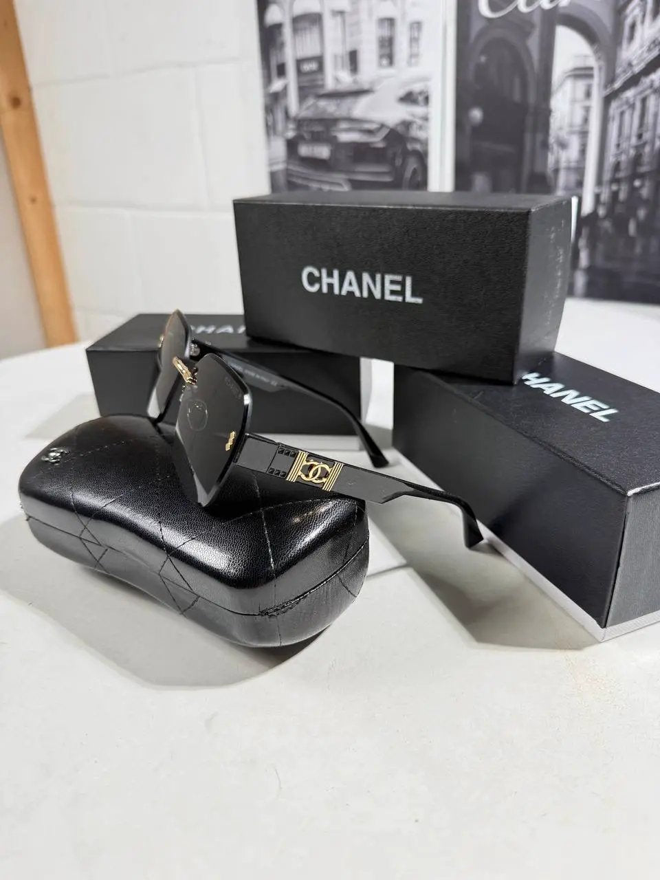 CHNL LOGO SUNGLASSES Stock supplier