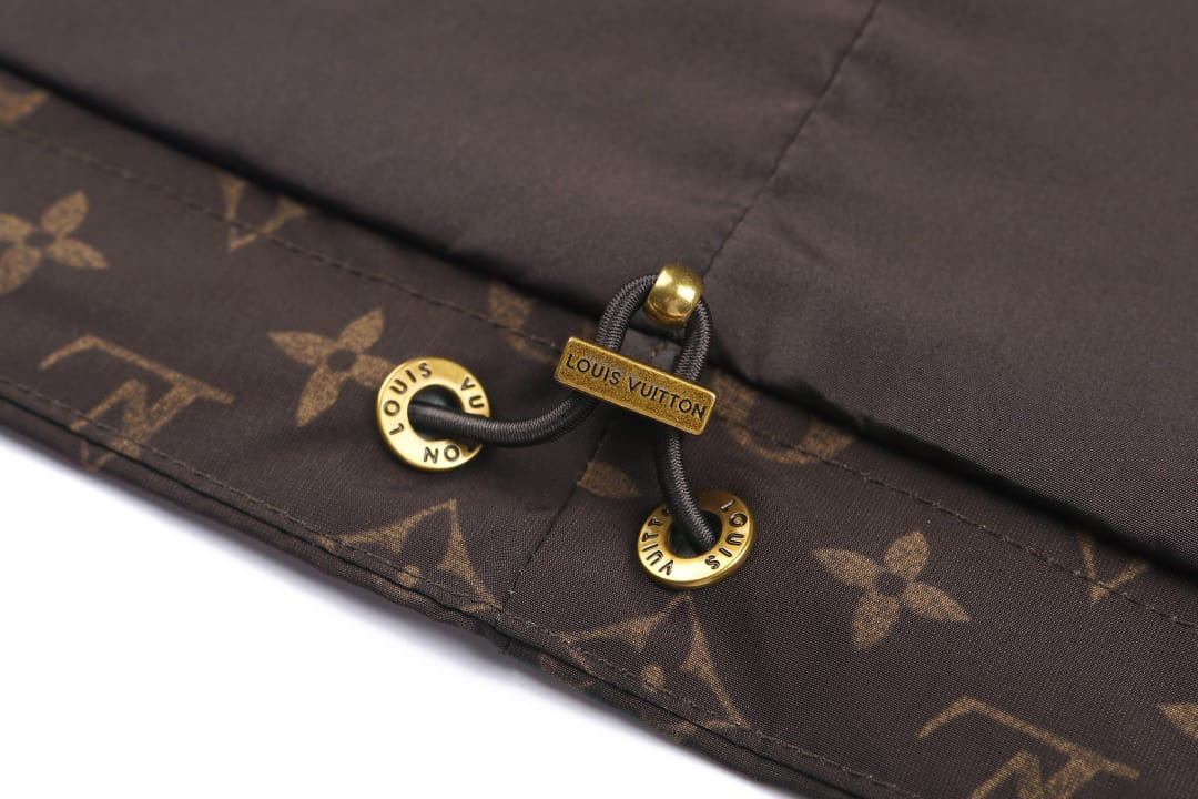 LVE MONOGRAM  JACKET  (Pre-order)