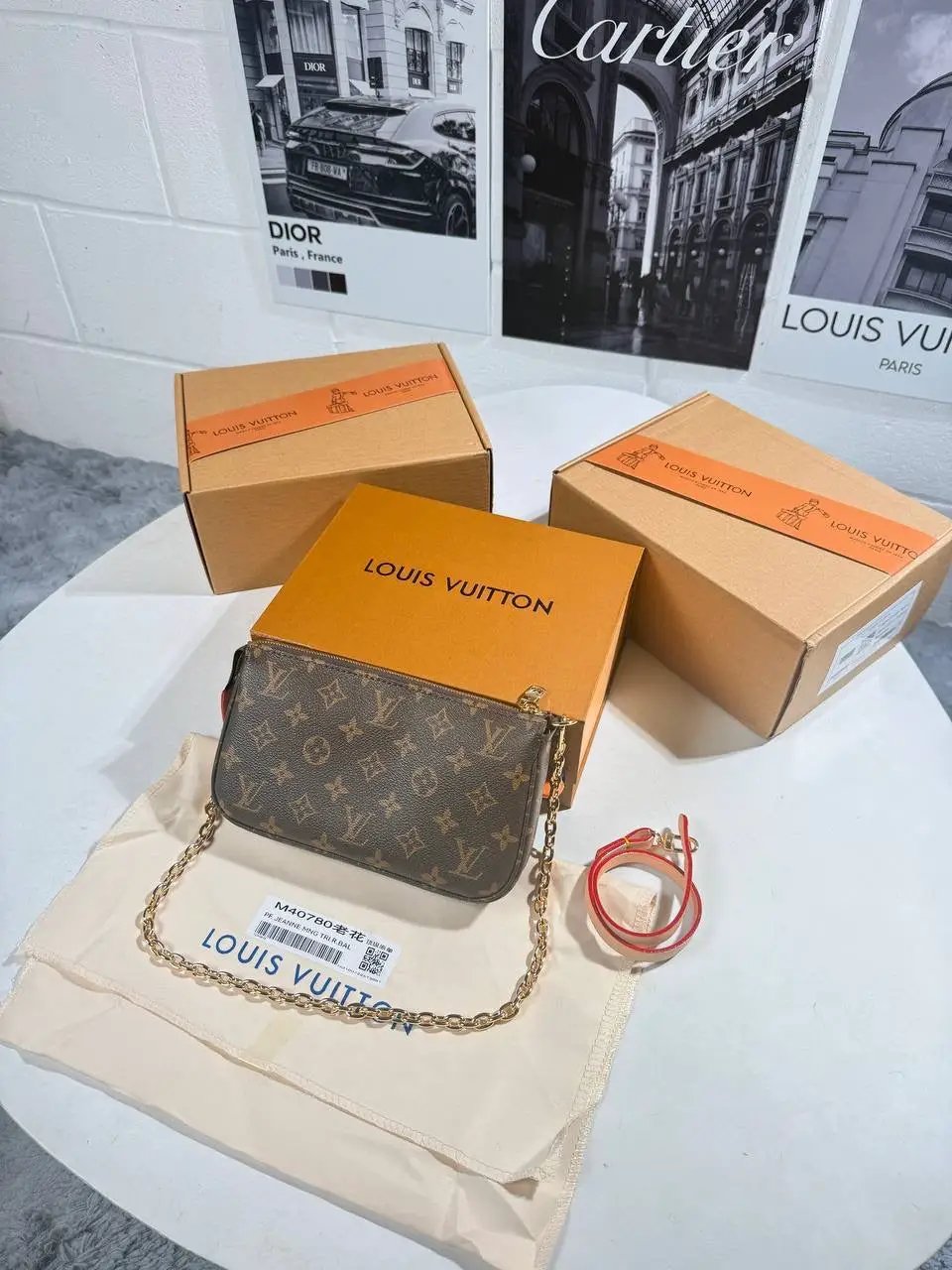 LVE POCHETTE BAG LADIES by Stock supplier