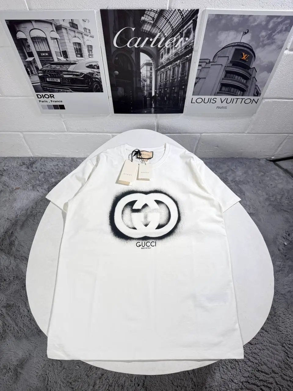 UCCI T SHIRT by Stock supplier