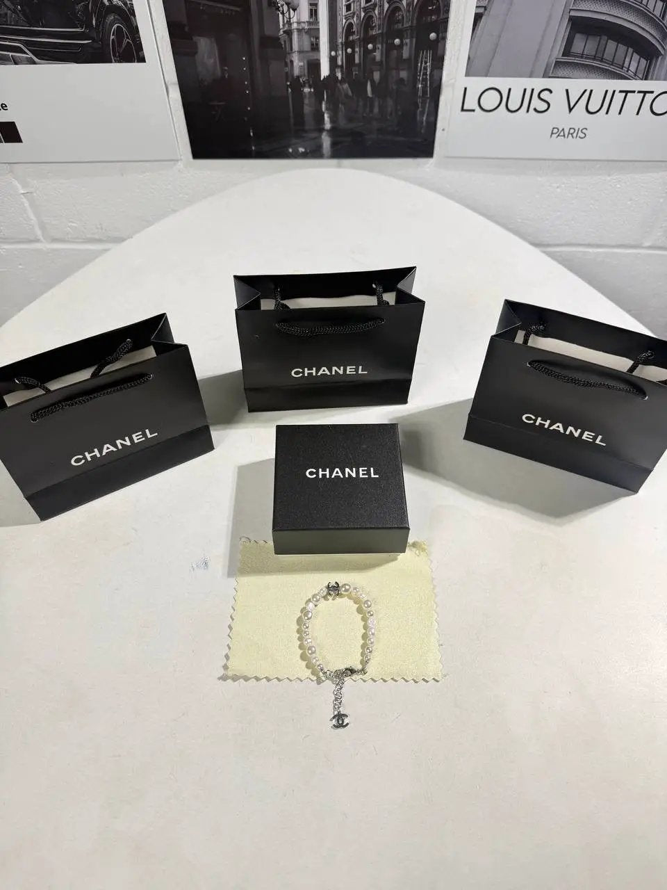 CHNL LOGO SILVER BRACELET by Stock supplier