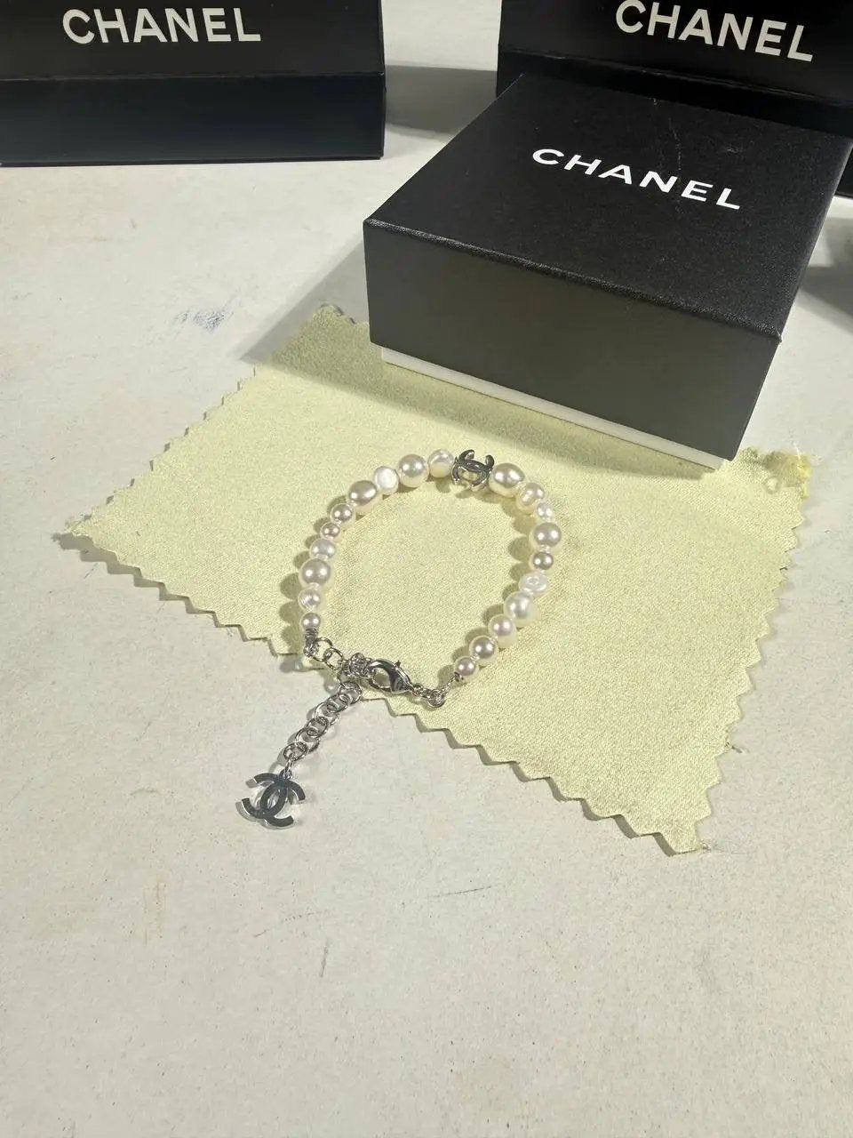 CHNL LOGO SILVER BRACELET by Stock supplier