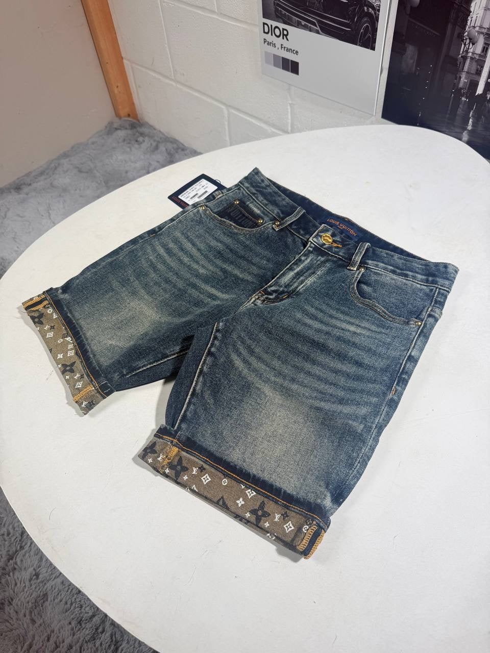 LVE DENIM SHORTS
