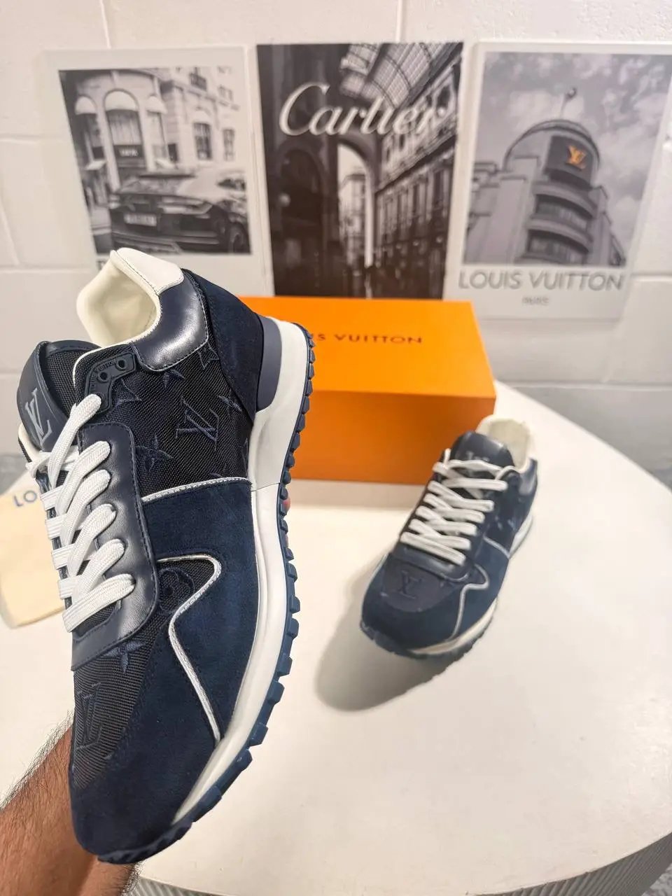 LVE RUN AWAY TRAINERS NAVY Stock supplier