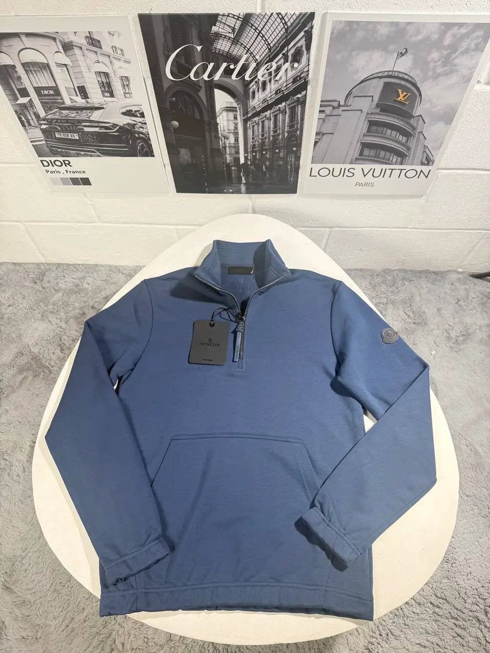 MNC QUARTER ZIP BLACK BADGE by Stock supplier