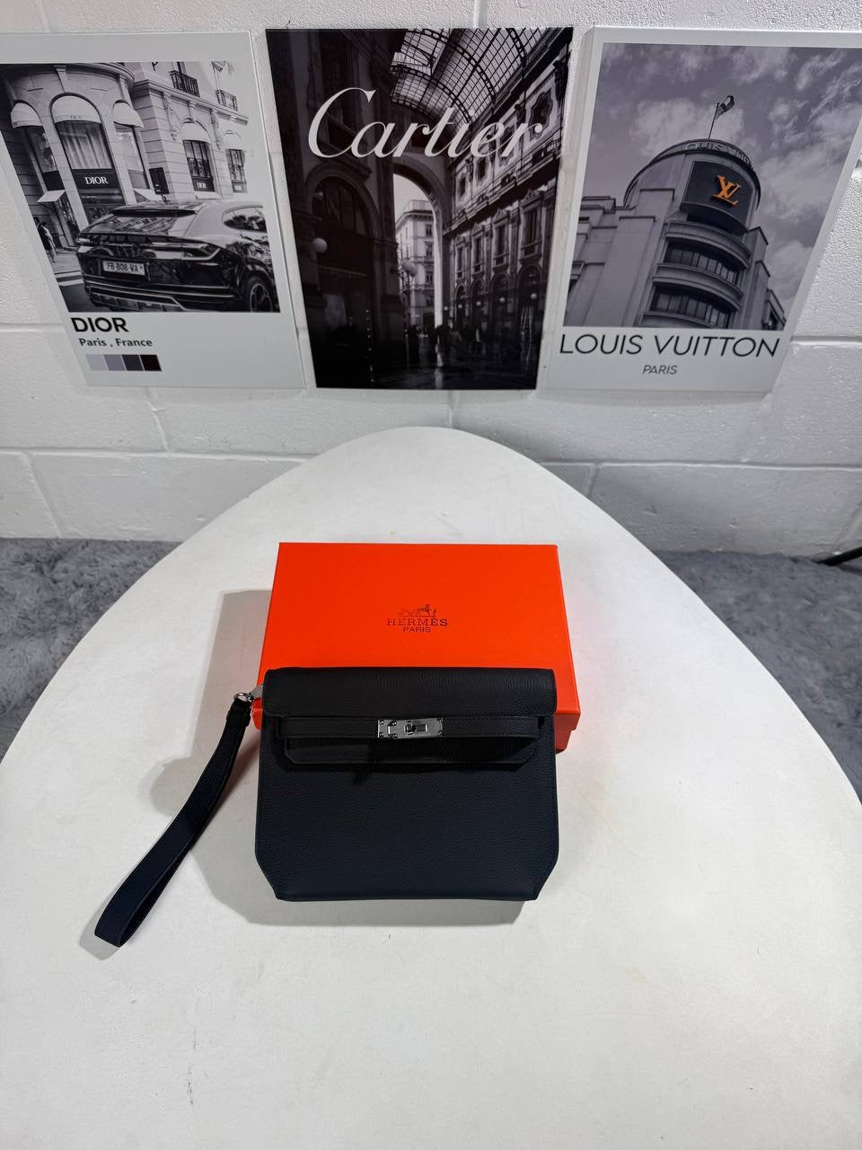 HRMS LEATHER BAG