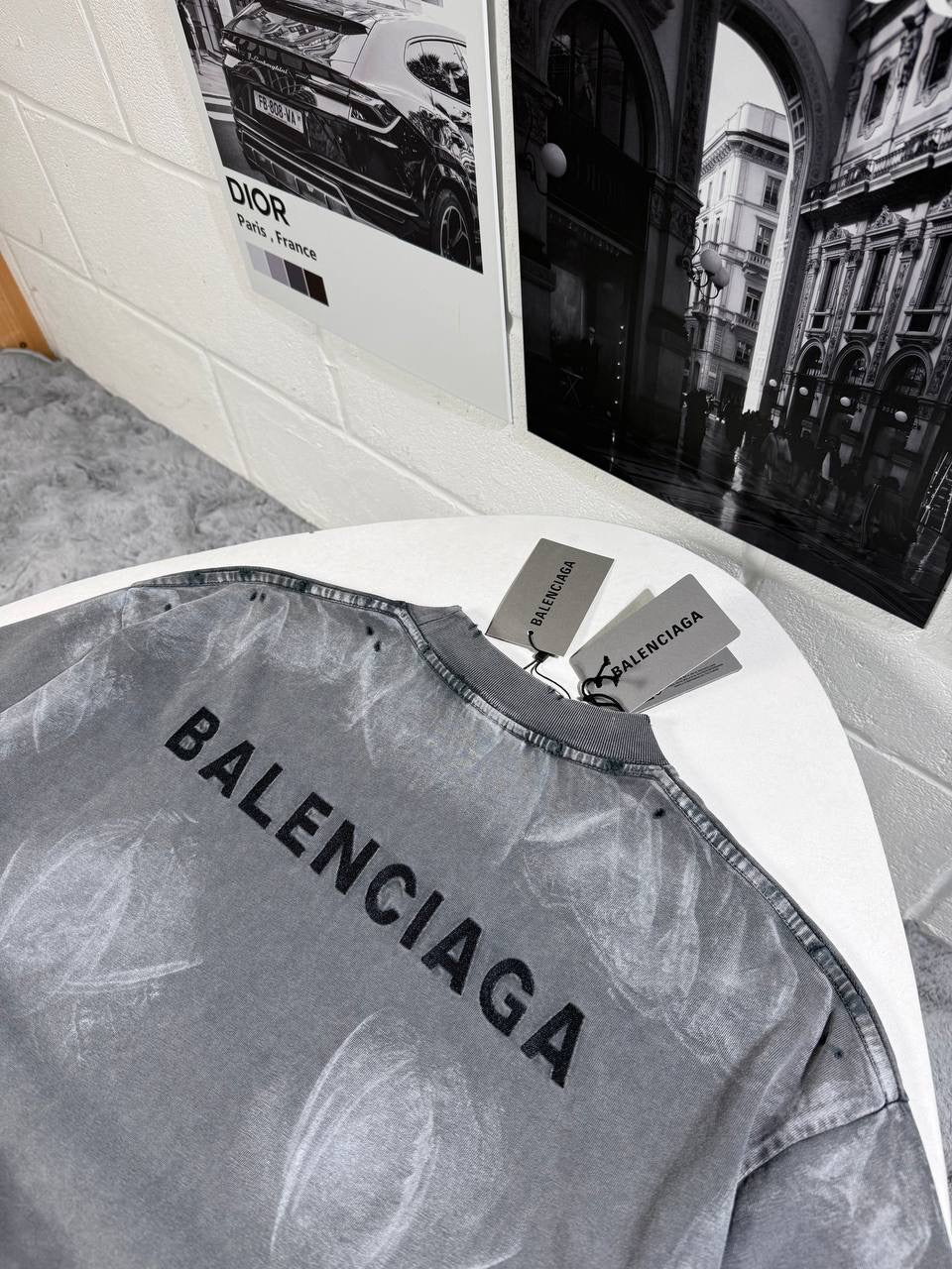 B CIAGA DISTRESSED LOGO TSHIRT