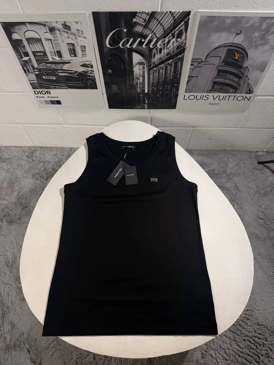 D&G VEST Stock supplier