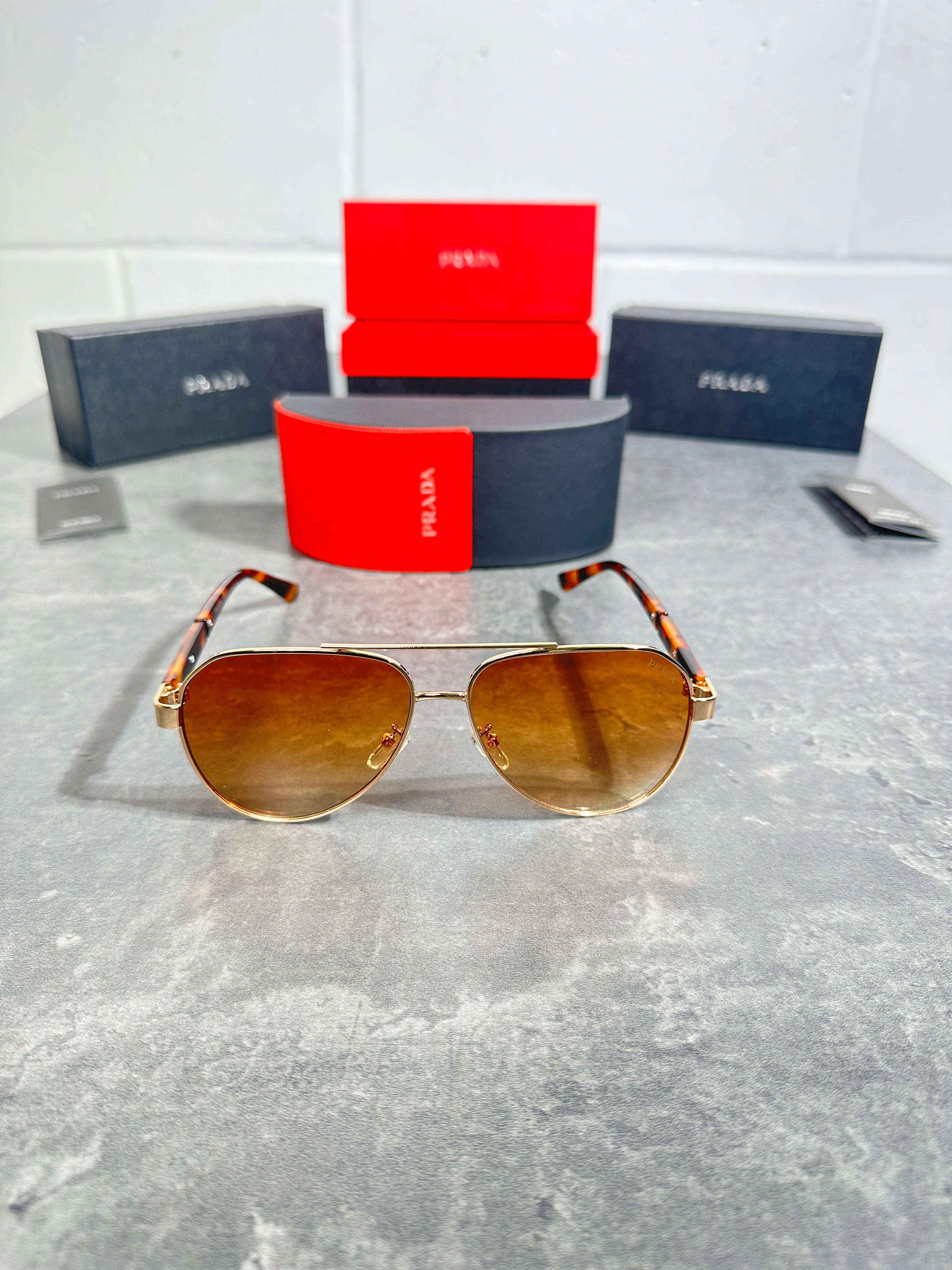 Prada - glasses brown