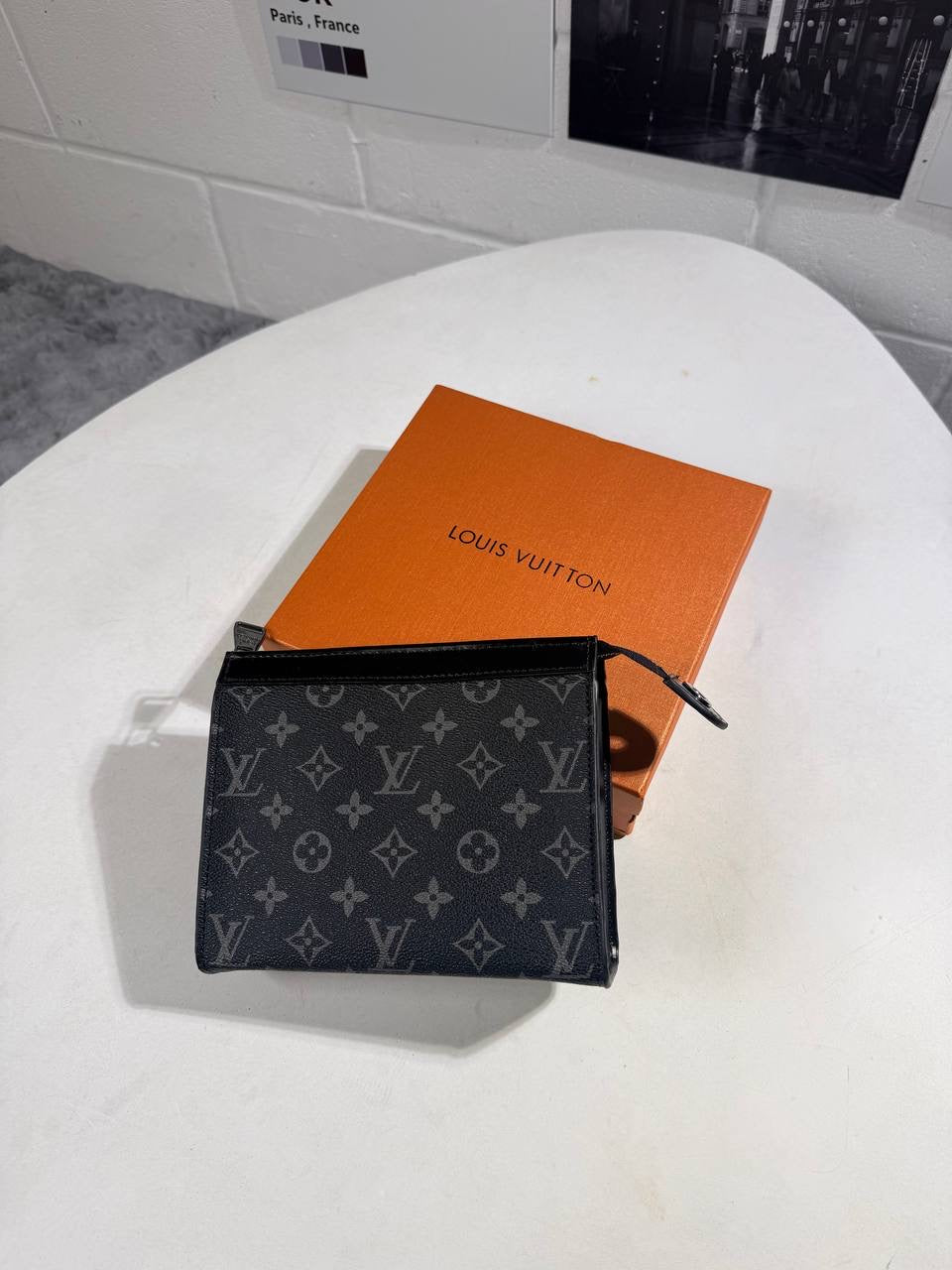LVE MONOGRAM POUCH