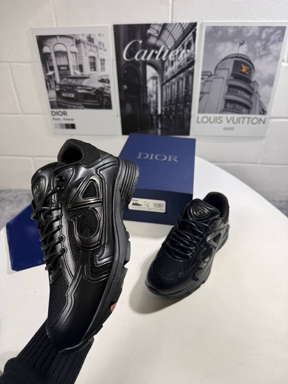 NEW SEASON B30 TRIPLE BLACK