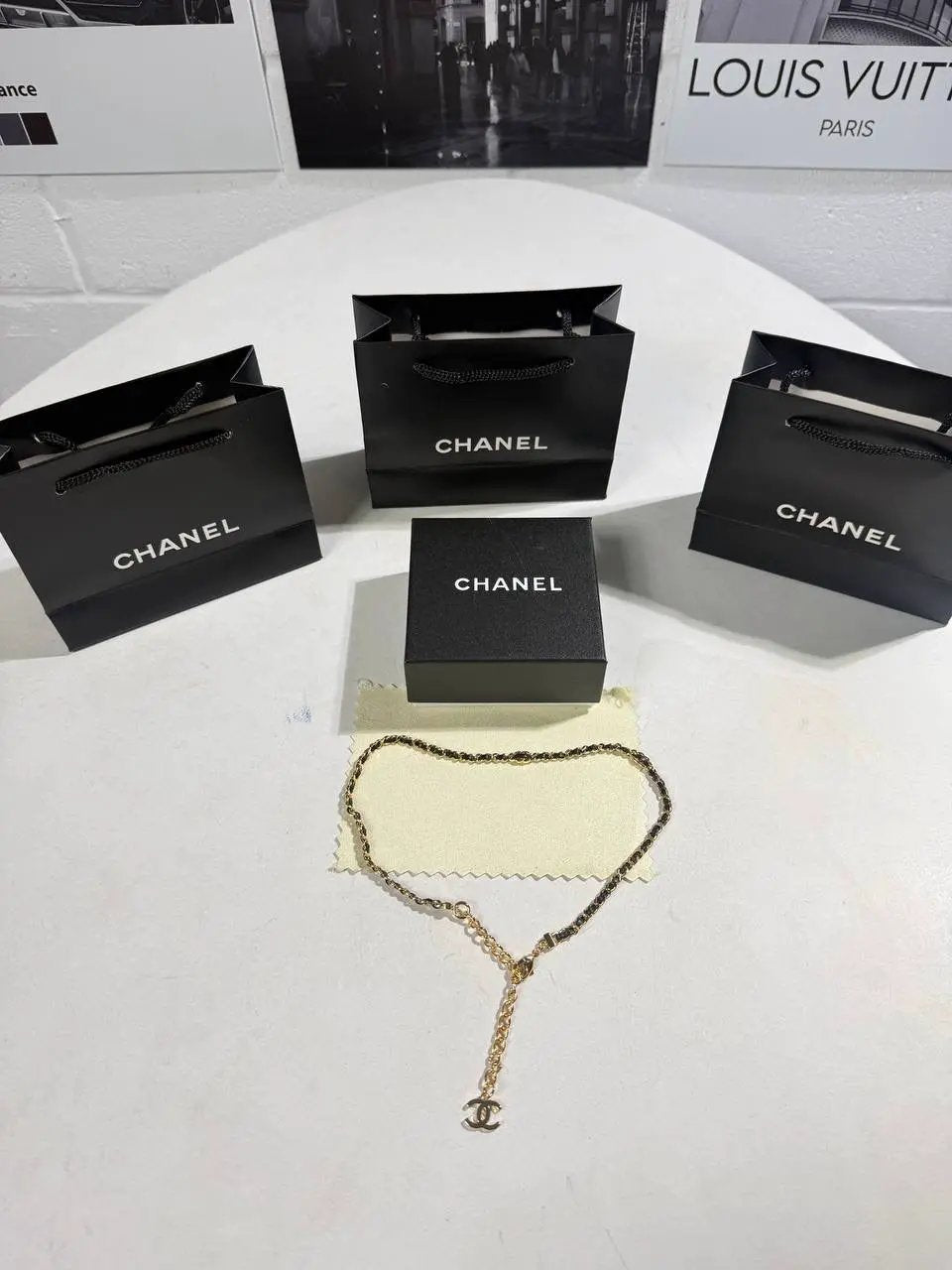CHNL LOGO NECKLACE by Stock supplier