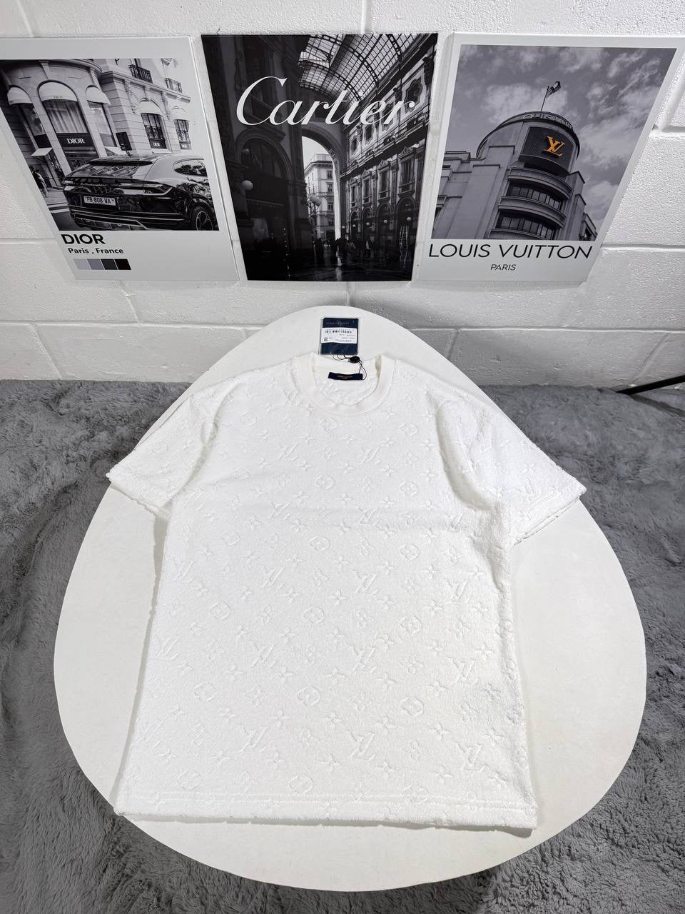 LVE TOWEL TSHIRT