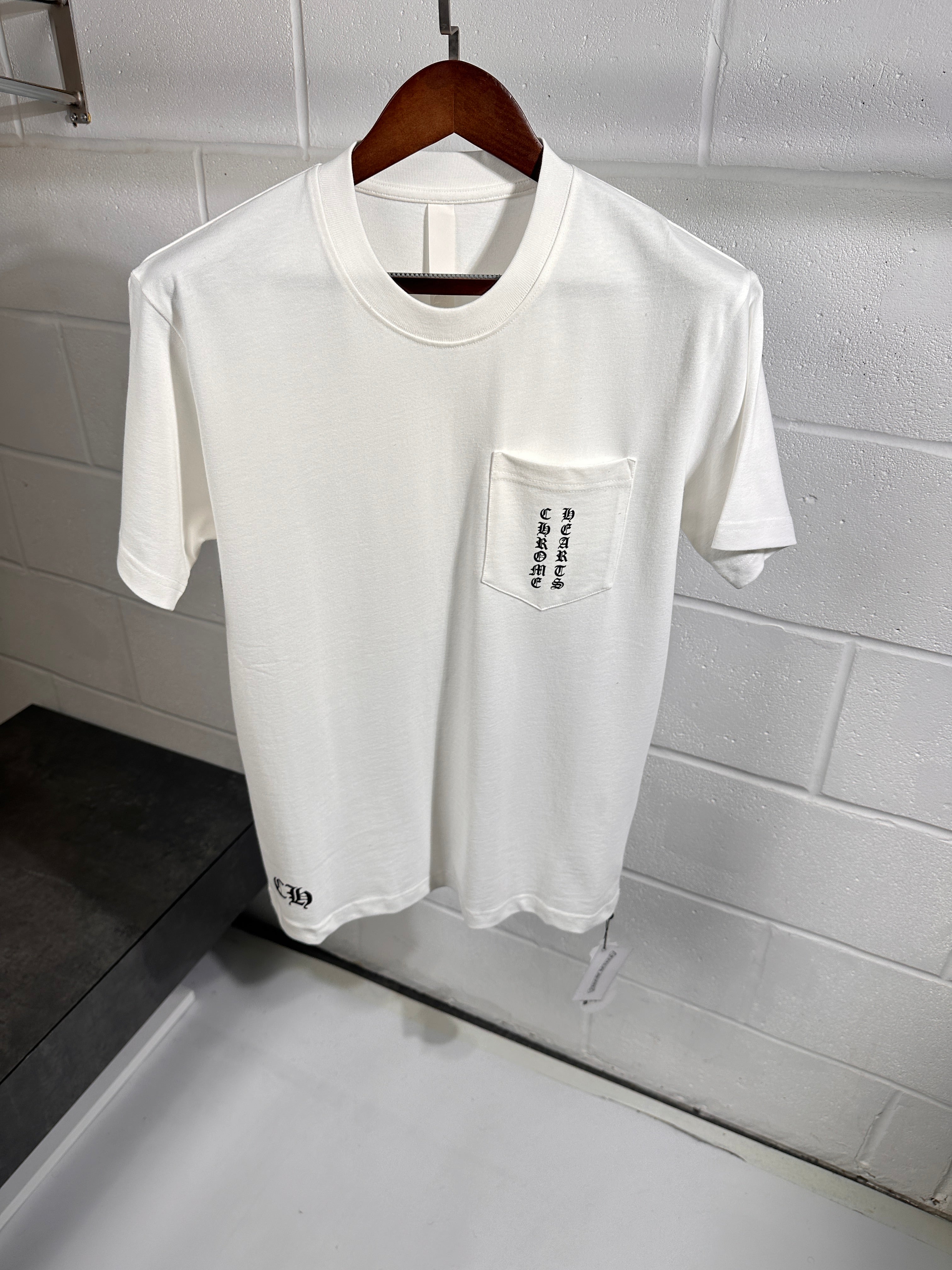 Chrome tee white