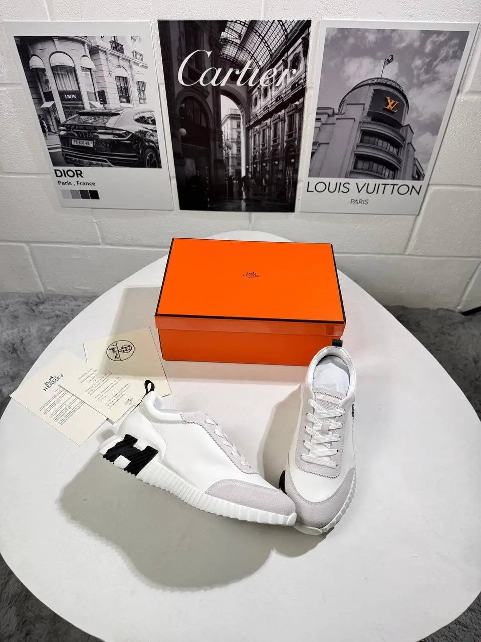 HRMS FULL WHITE by Stock supplier