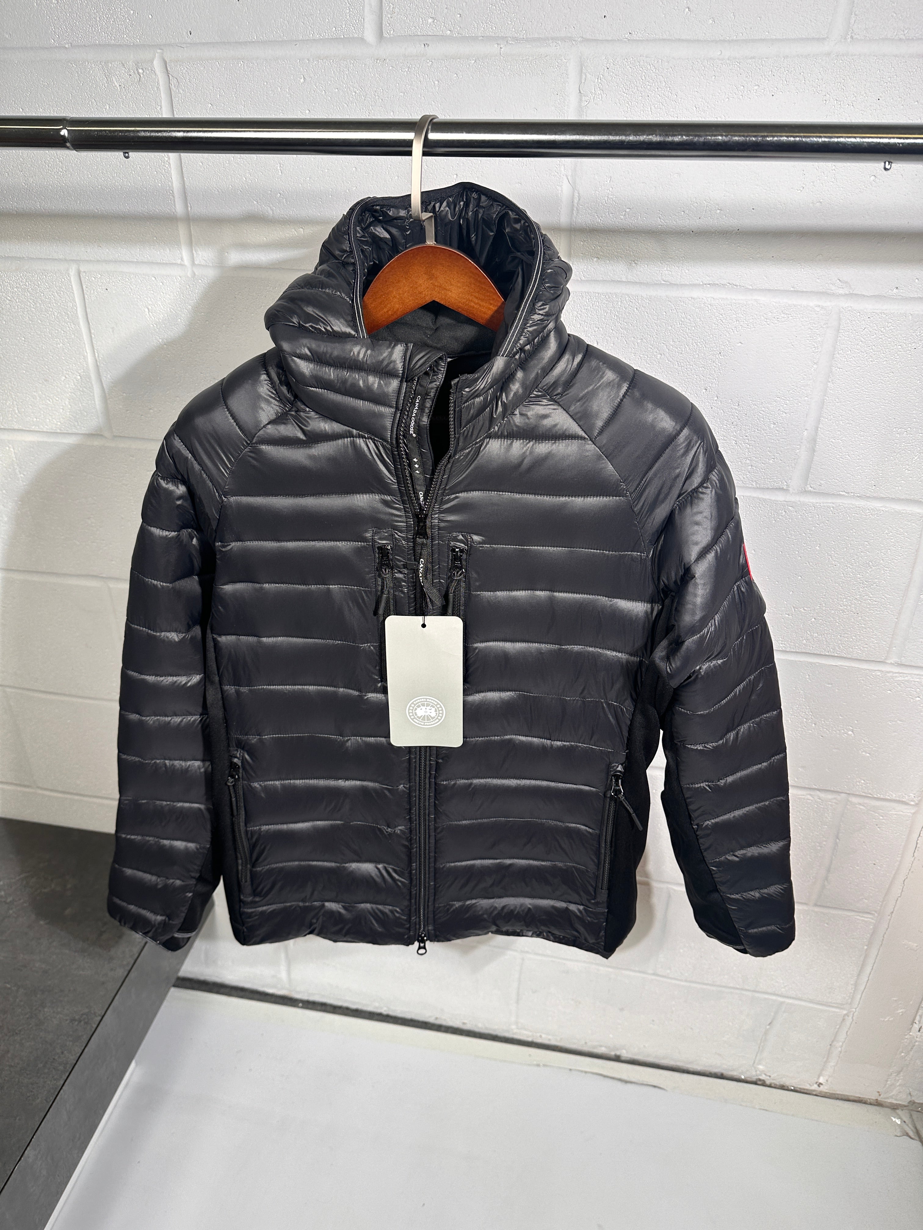 Canada goose hybrid jackets