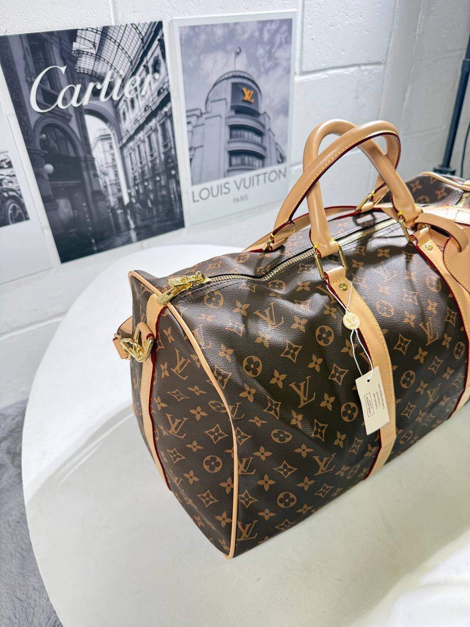 LVE DUFFLE BAG