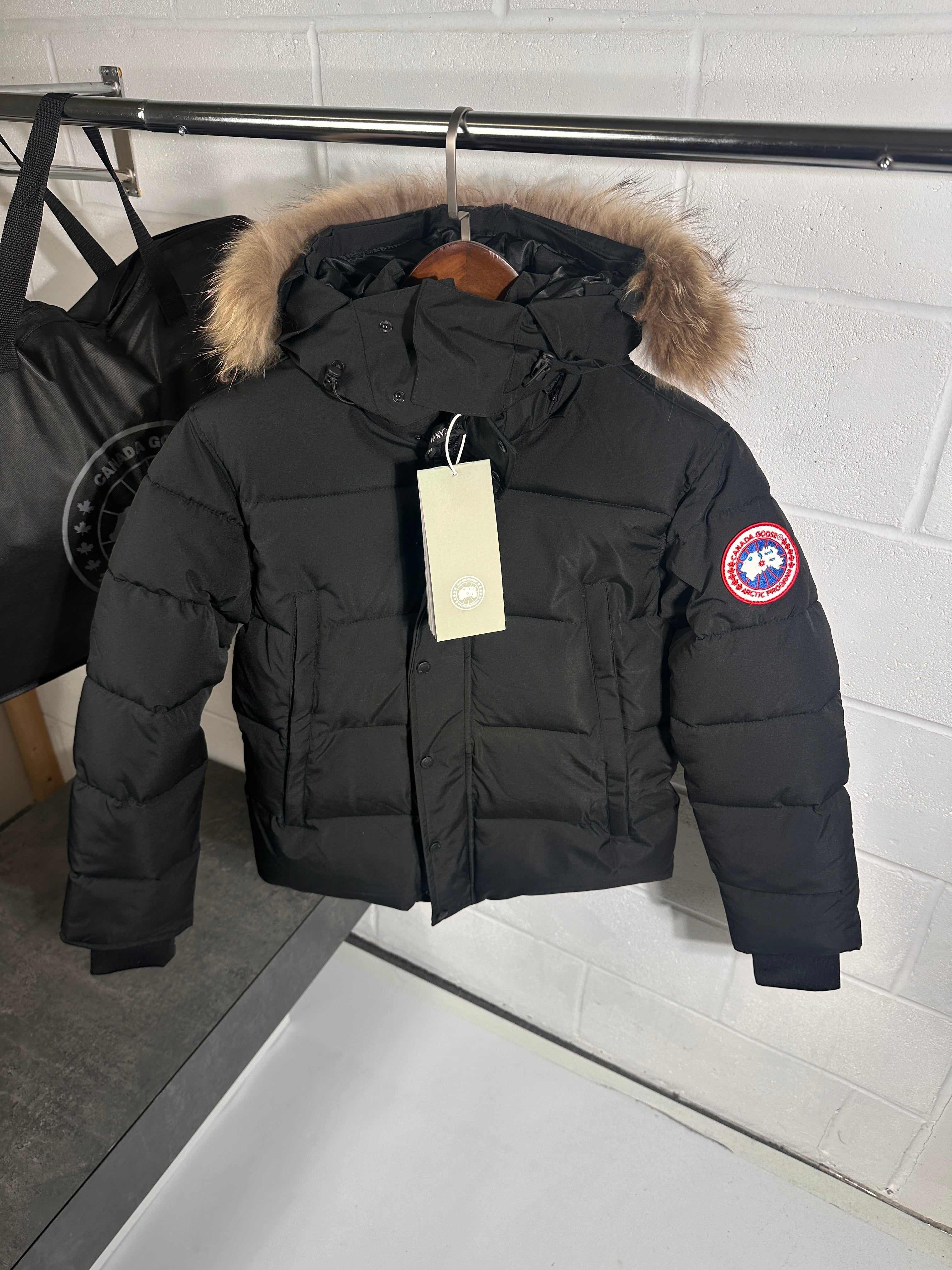 Canada goose puffer fux fur