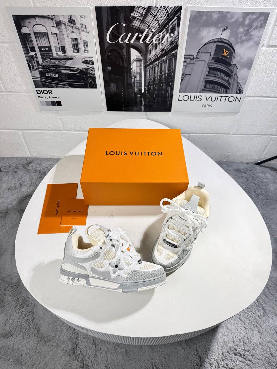 LVE SKATES GREY & WHITE