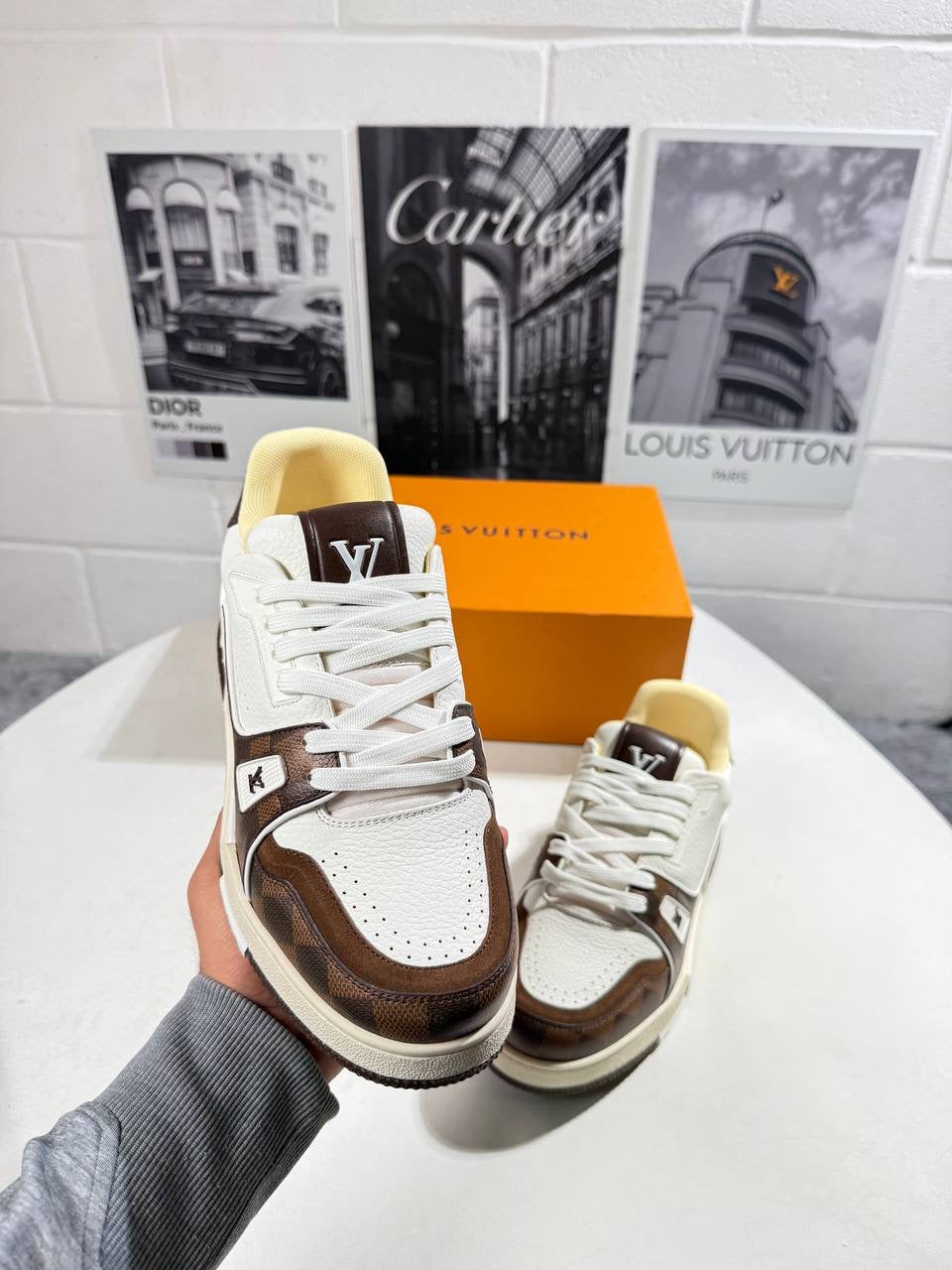 LVE TRAINERS #54
