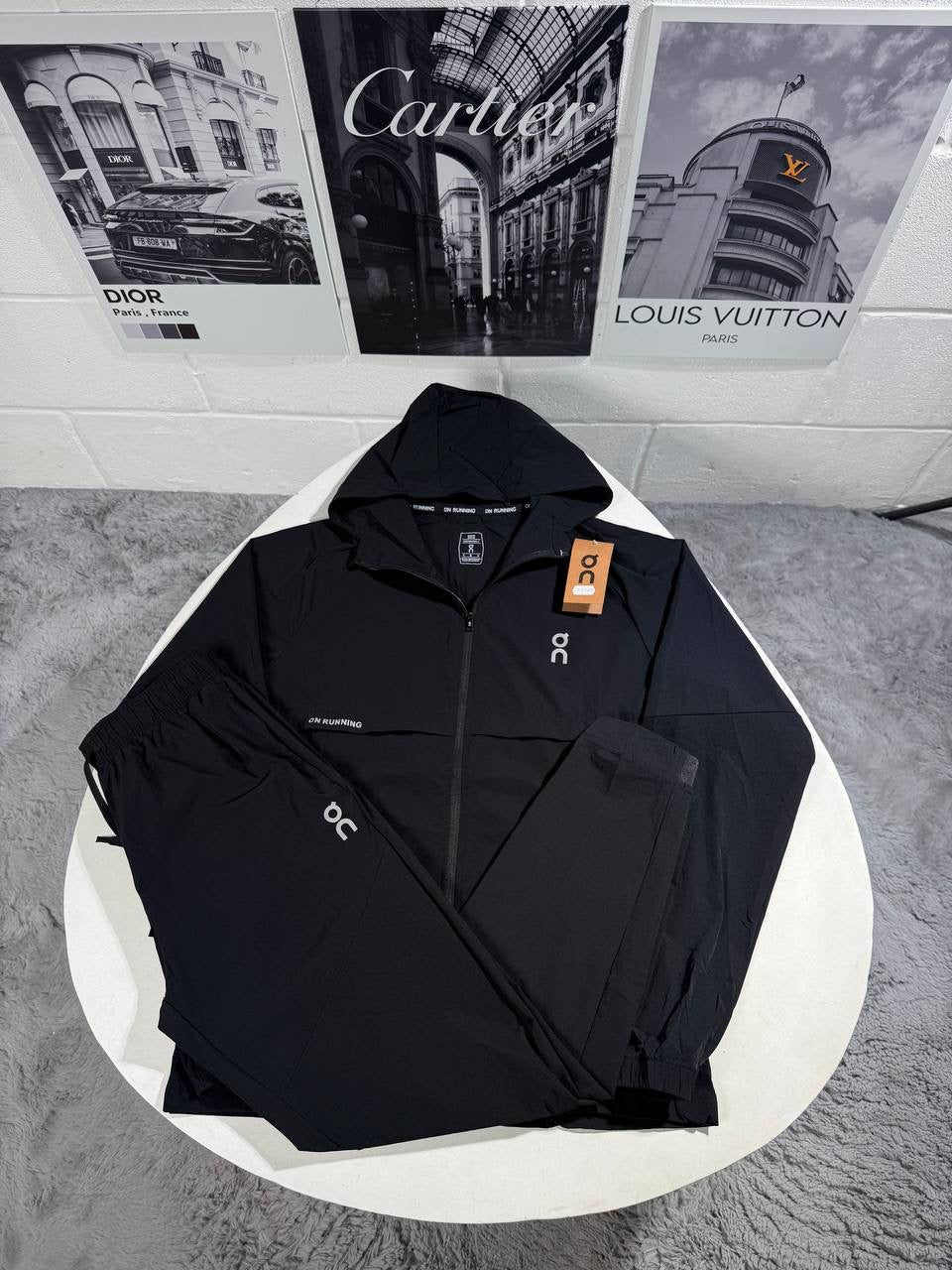 CLOUD RUNNING TRACKSUIT