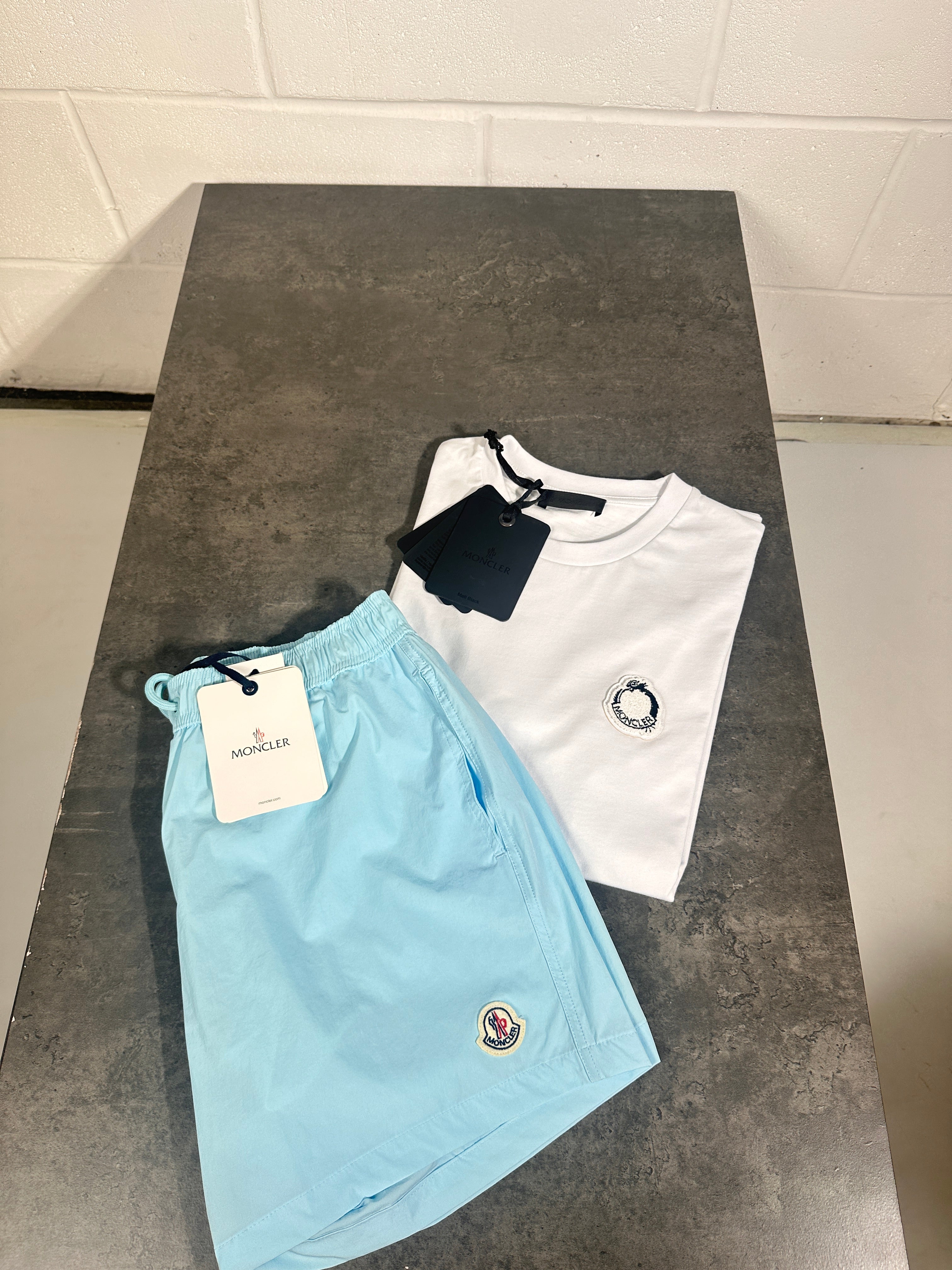 Moncler short set