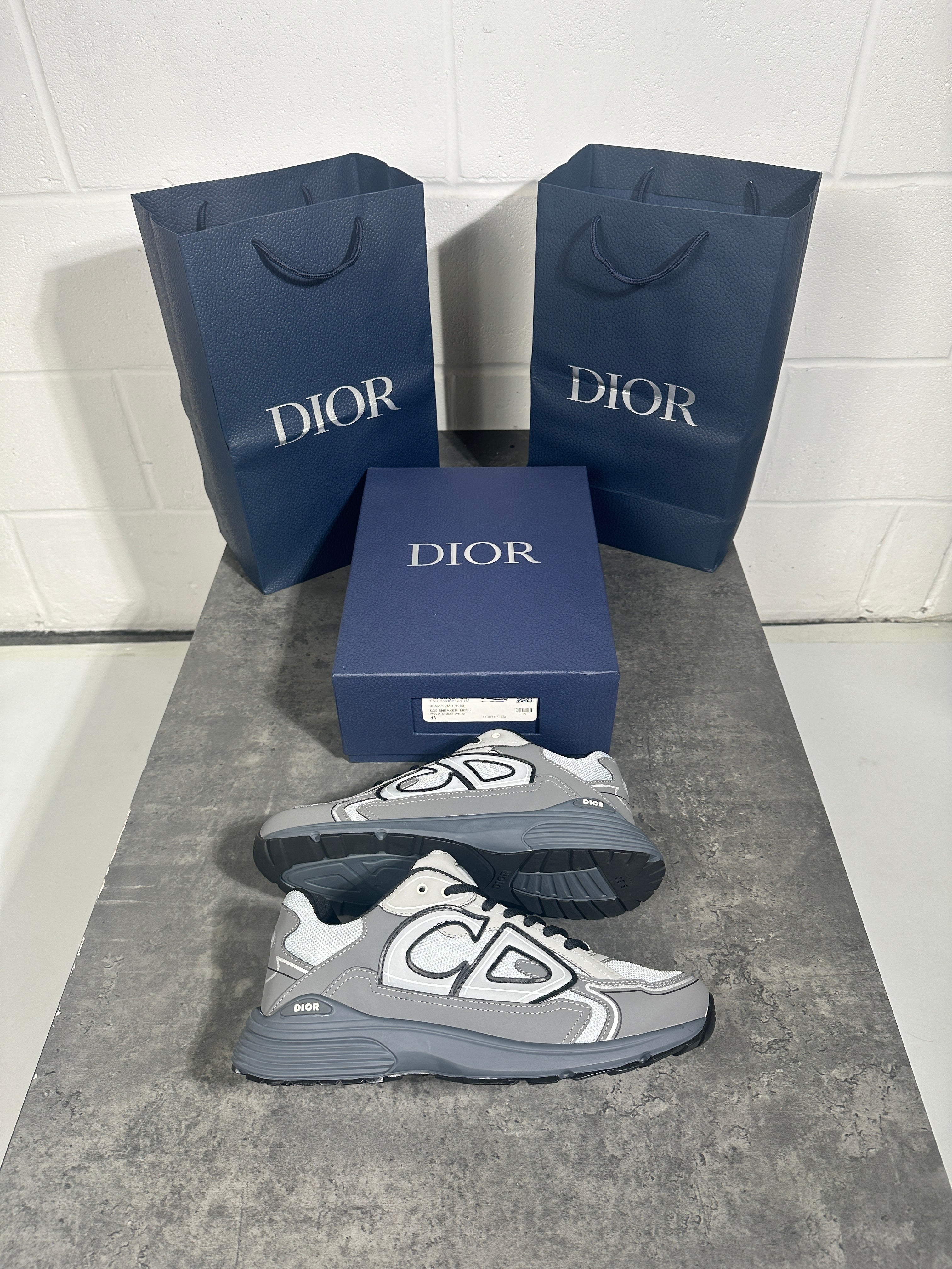 (pre-order)Dior - b30 grey and brown