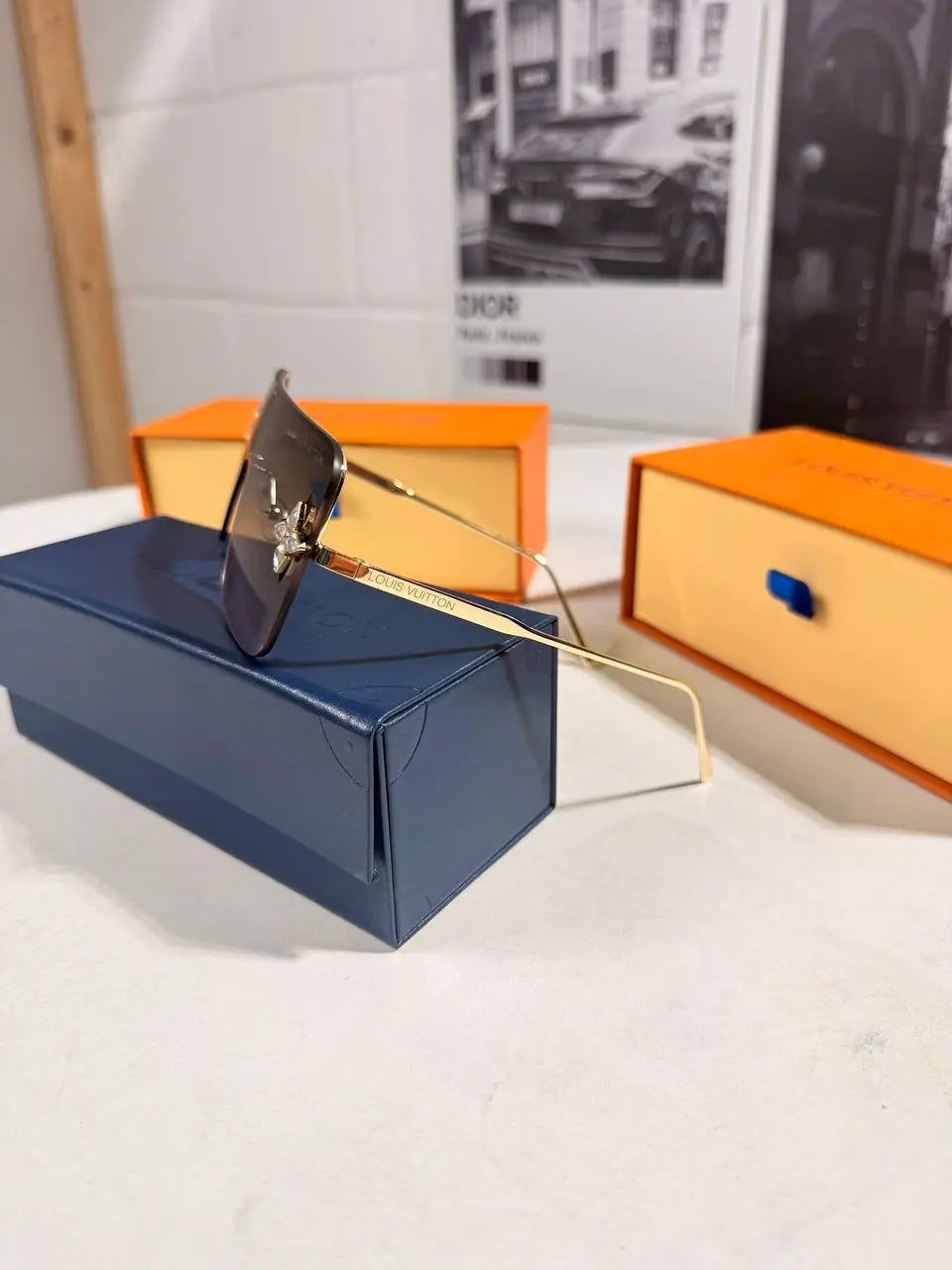 LVE STAR SUNGLASSES Stock supplier