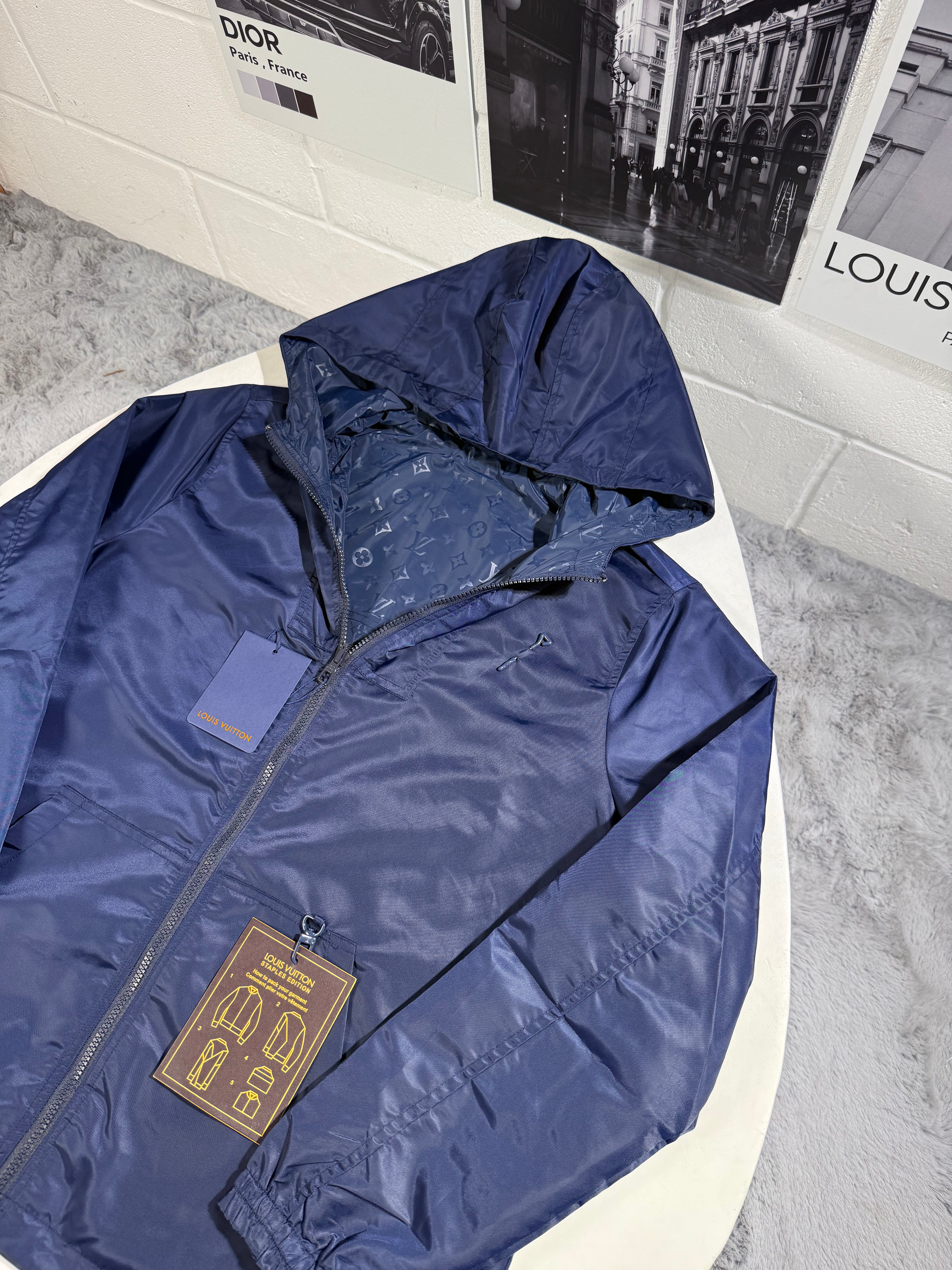 LVE REVERSIBLE WINDBREAKER 2IN ONE