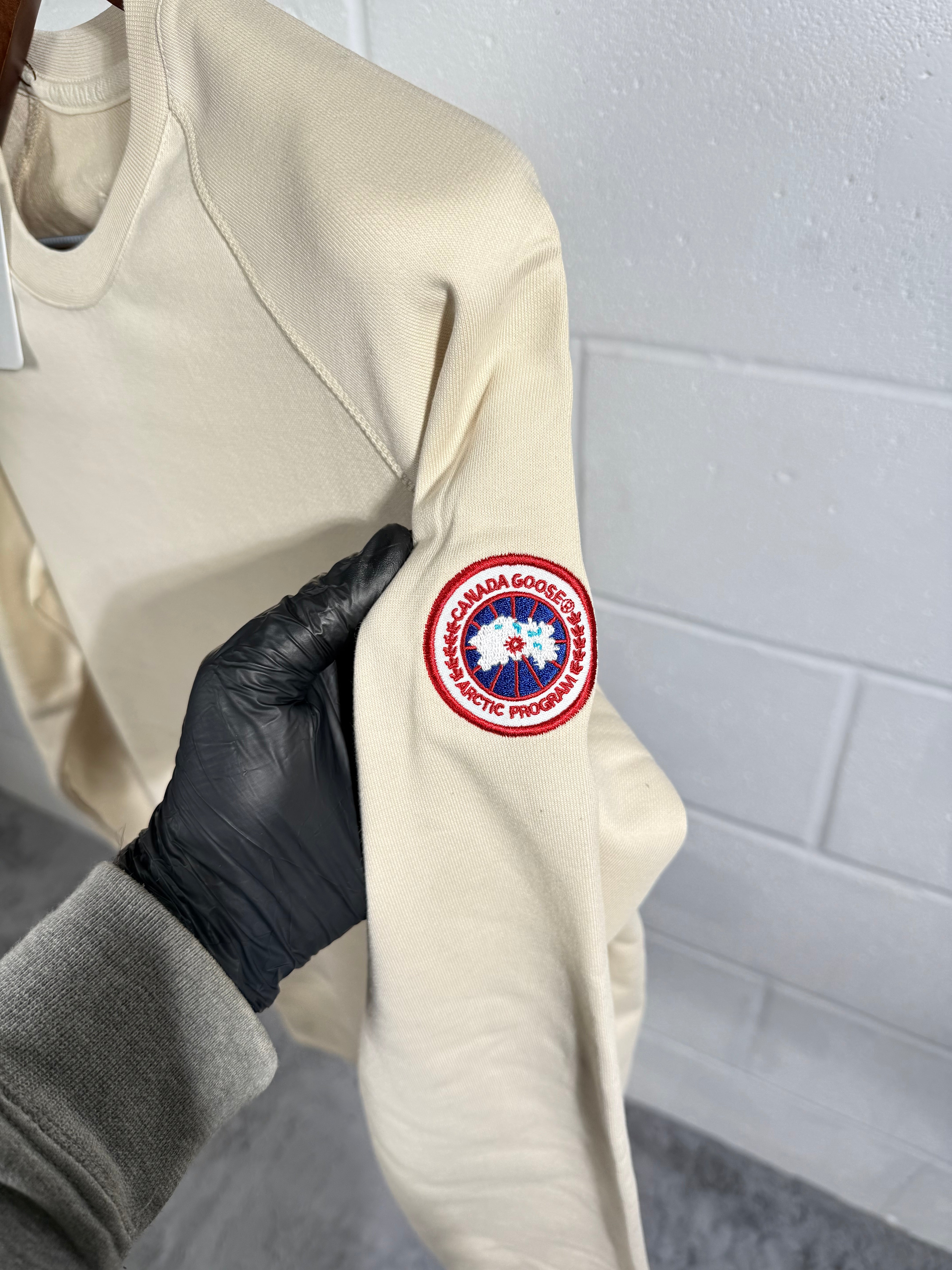 Canada goose sweater beige