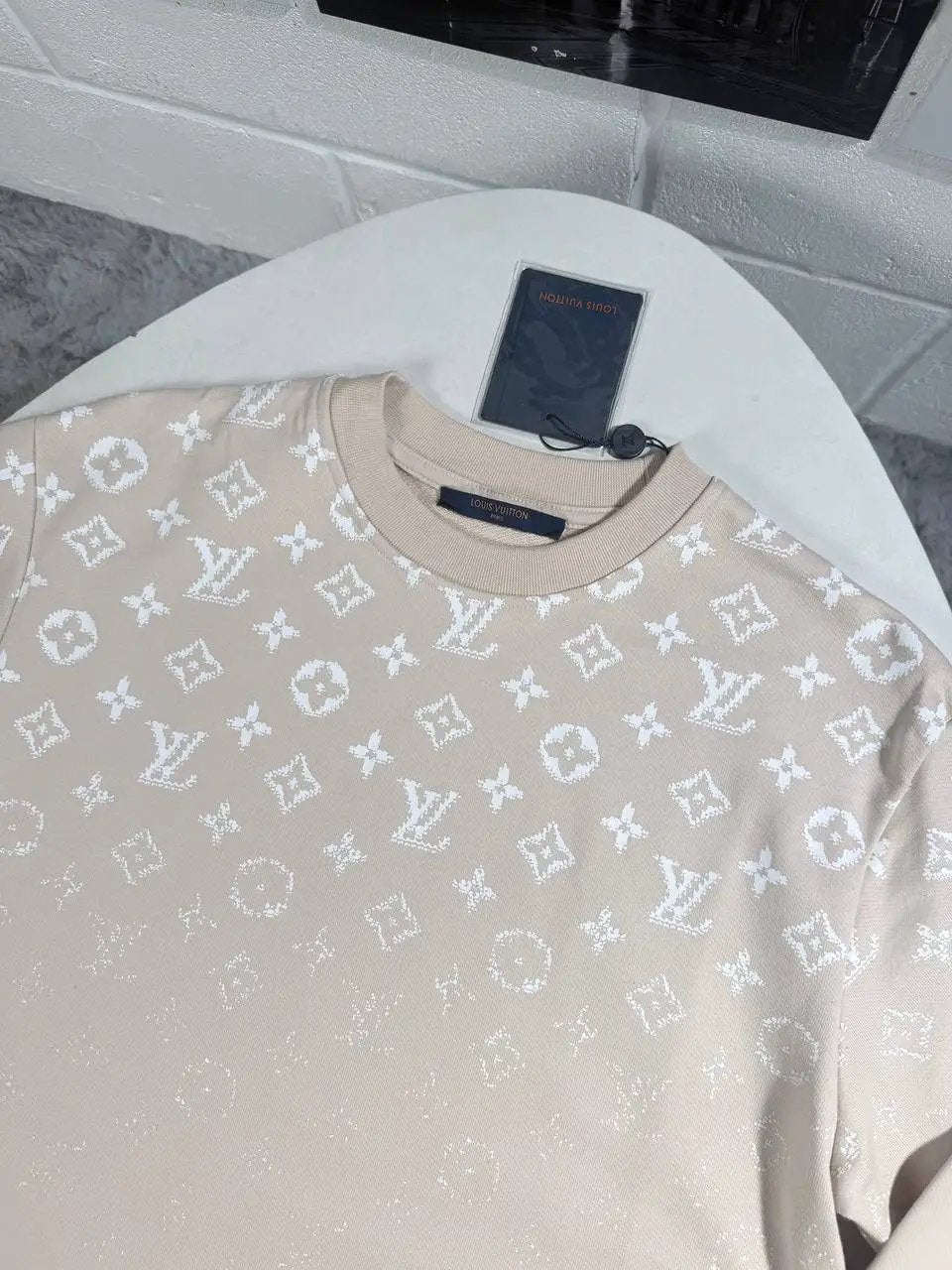 LVE SWEATSHIRT by Stock supplier