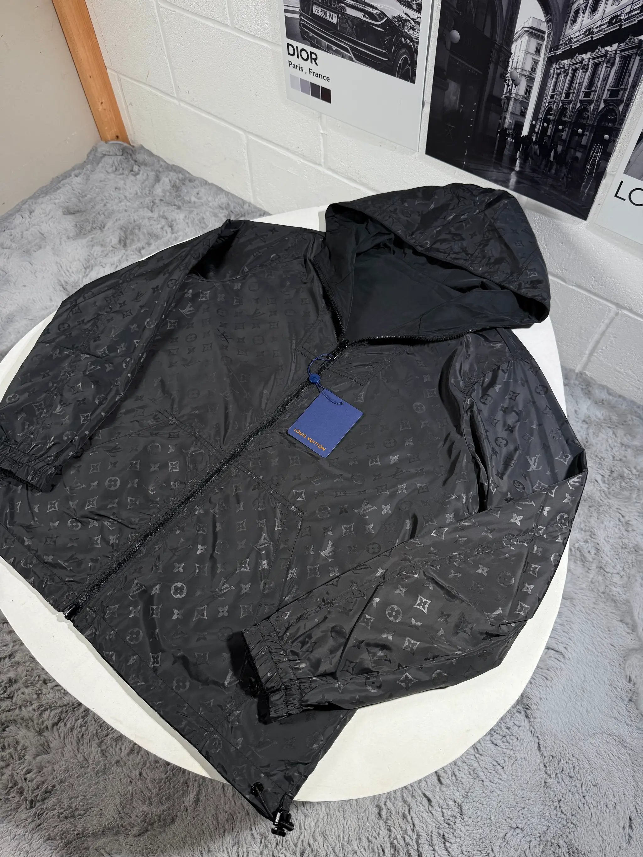 LVE REVERSIBLE WINDBREAKER 2IN ONE by Stock supplier