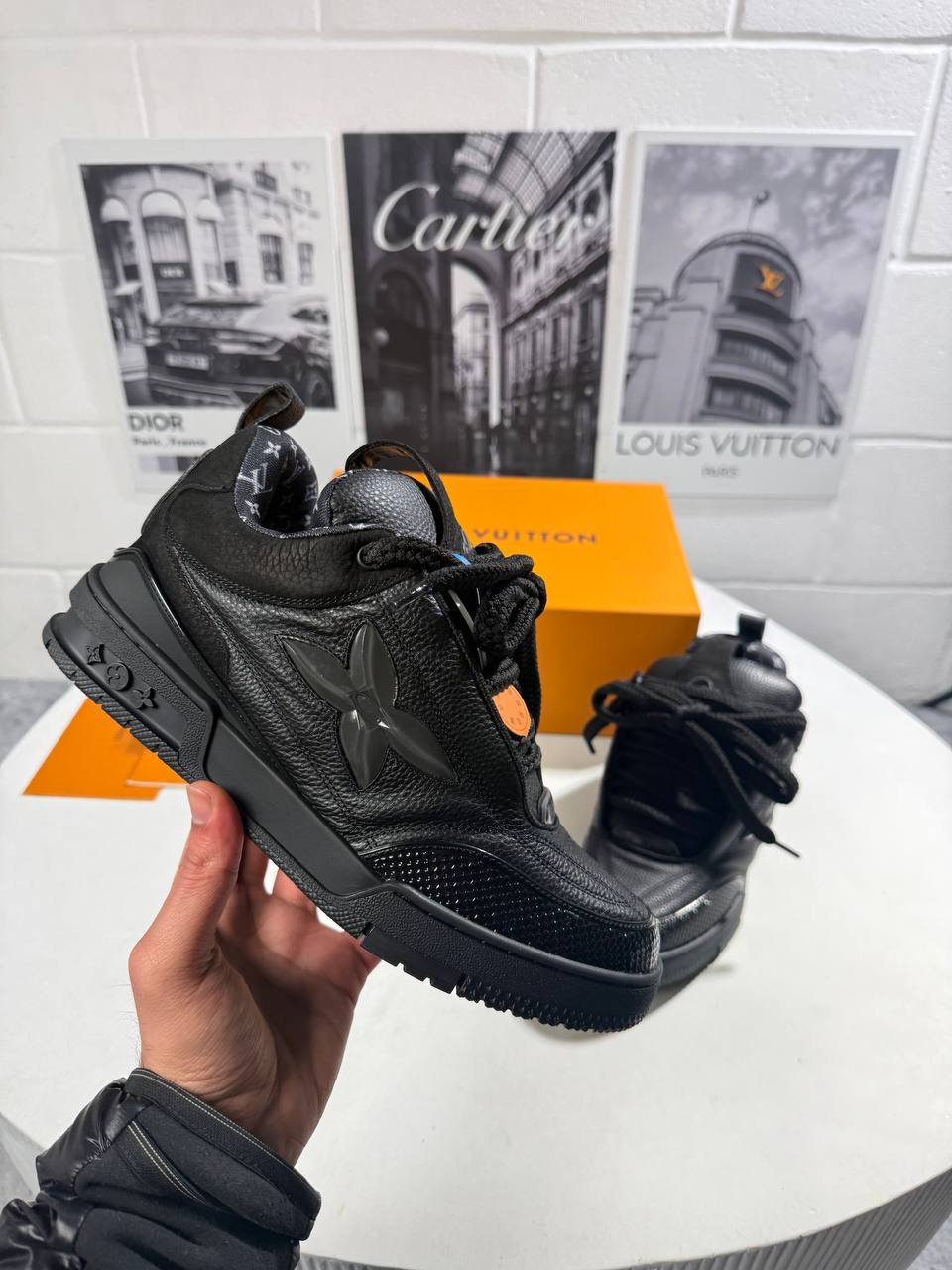 LVE FULL BLACK EDITION