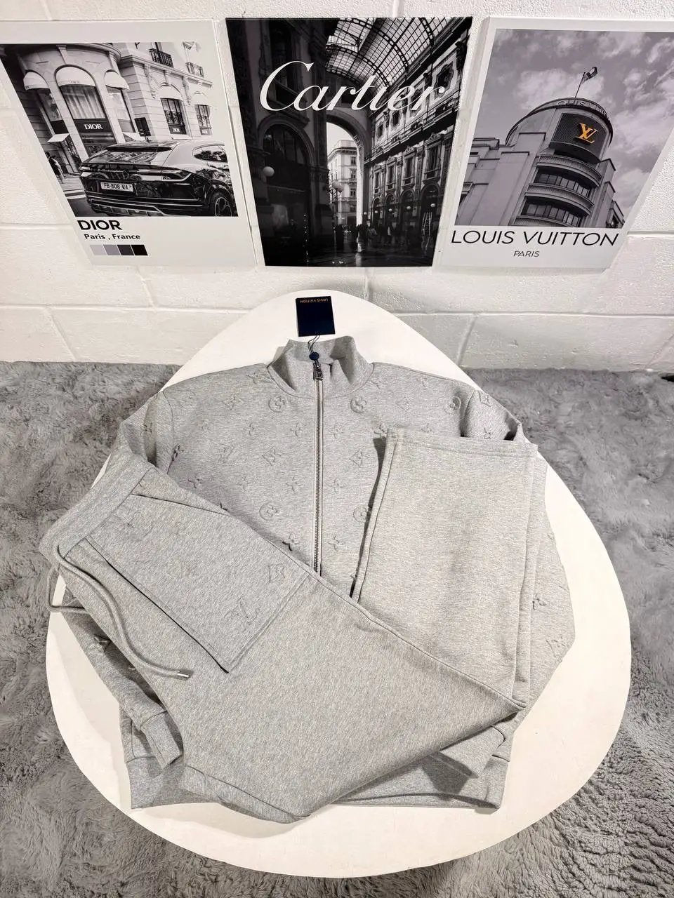 LVE MONOGRAM TRACKSUIT by Stock supplier