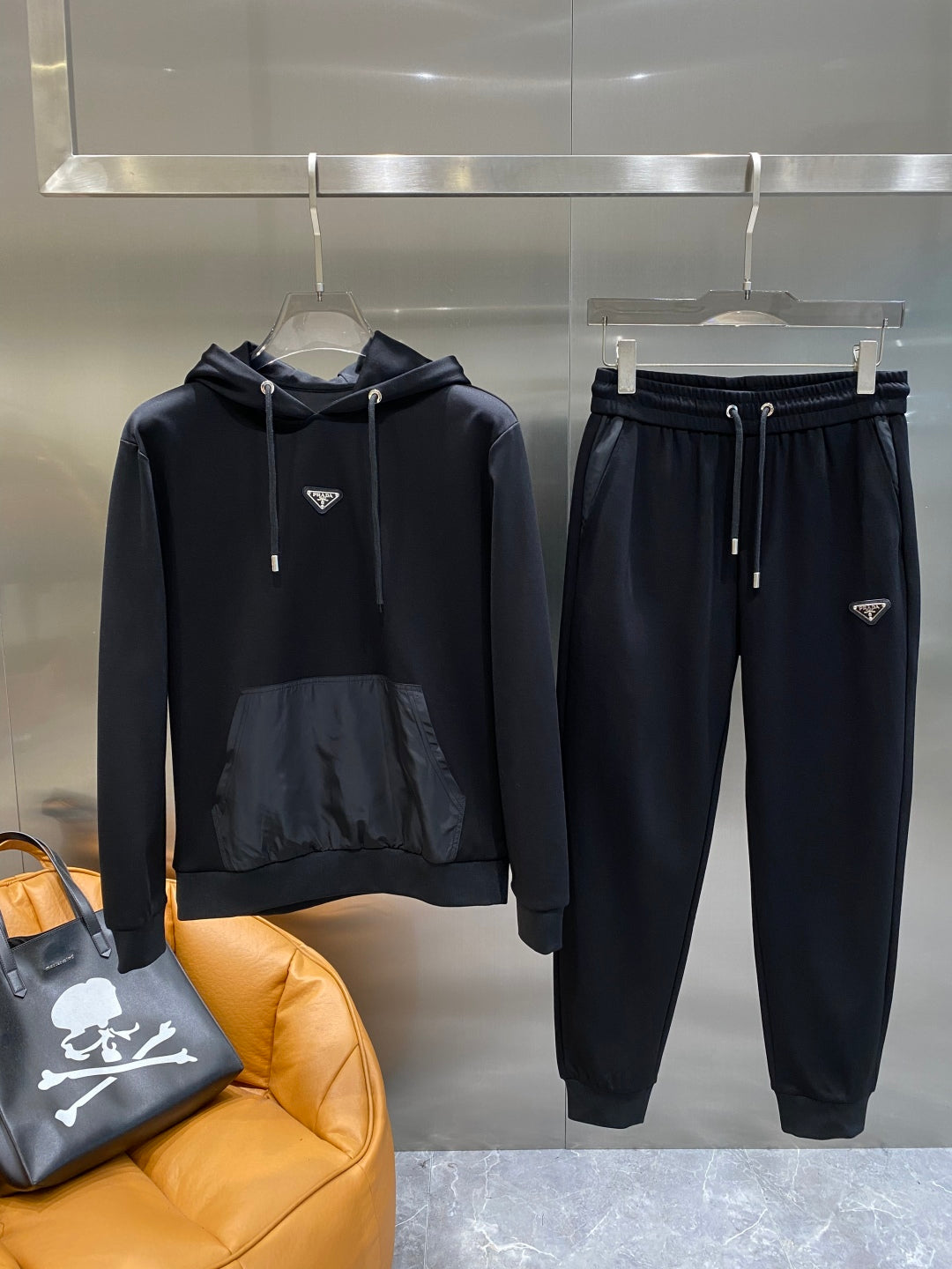 RADA TRACKSUIT (pre-order)