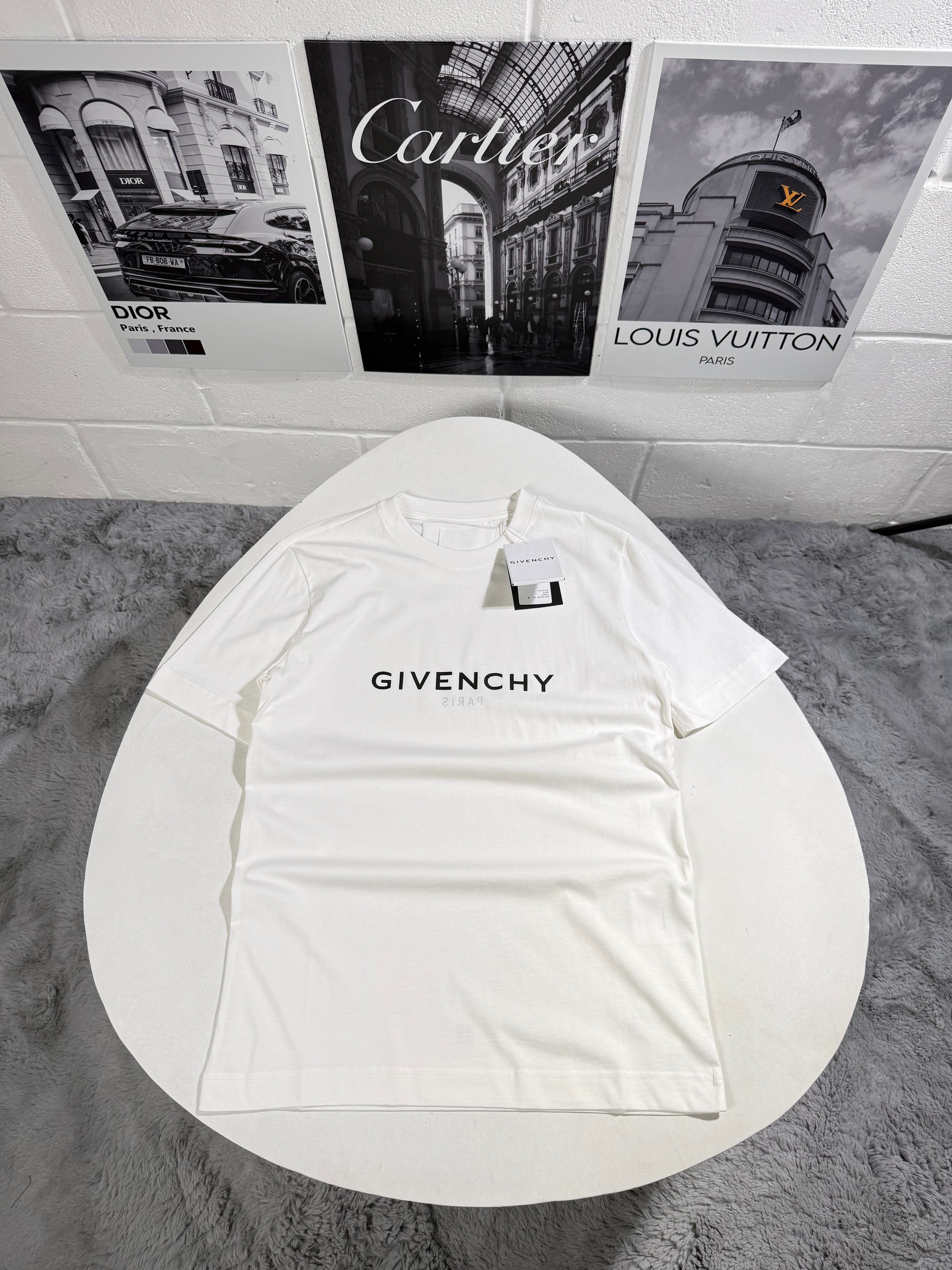 GVNCY TEE LOGO