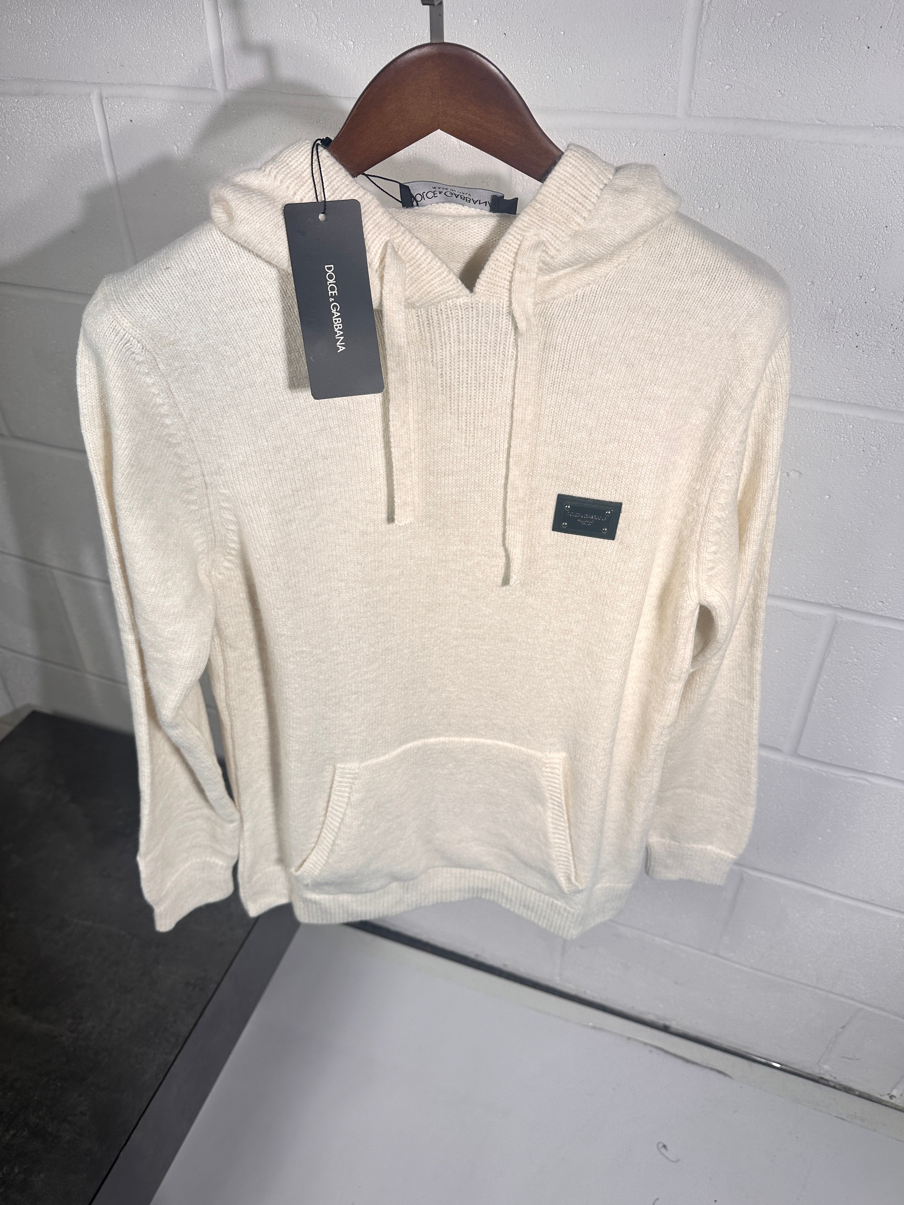 D & G white  knitted hoodie