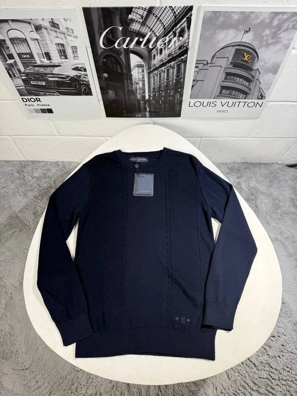 LVE KNITTED SWEATER by Stock supplier