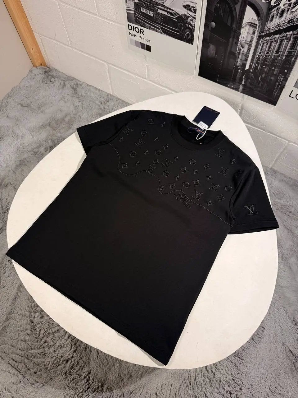 LVE MONOGRAM EMBROIDERED TSHIRT Stock supplier