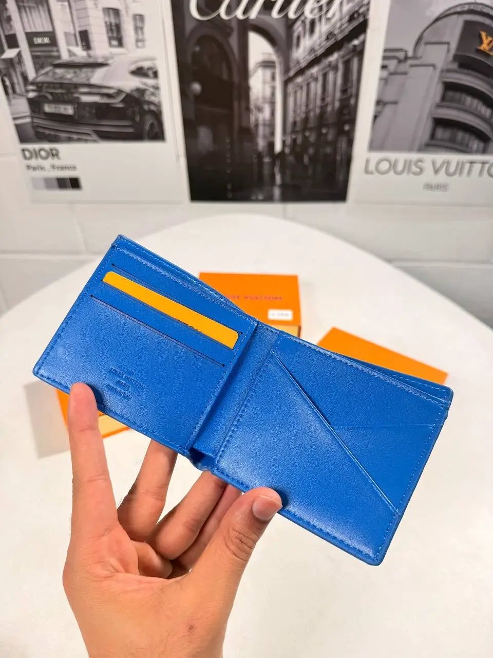 LVE WALLET MENS Stock supplier