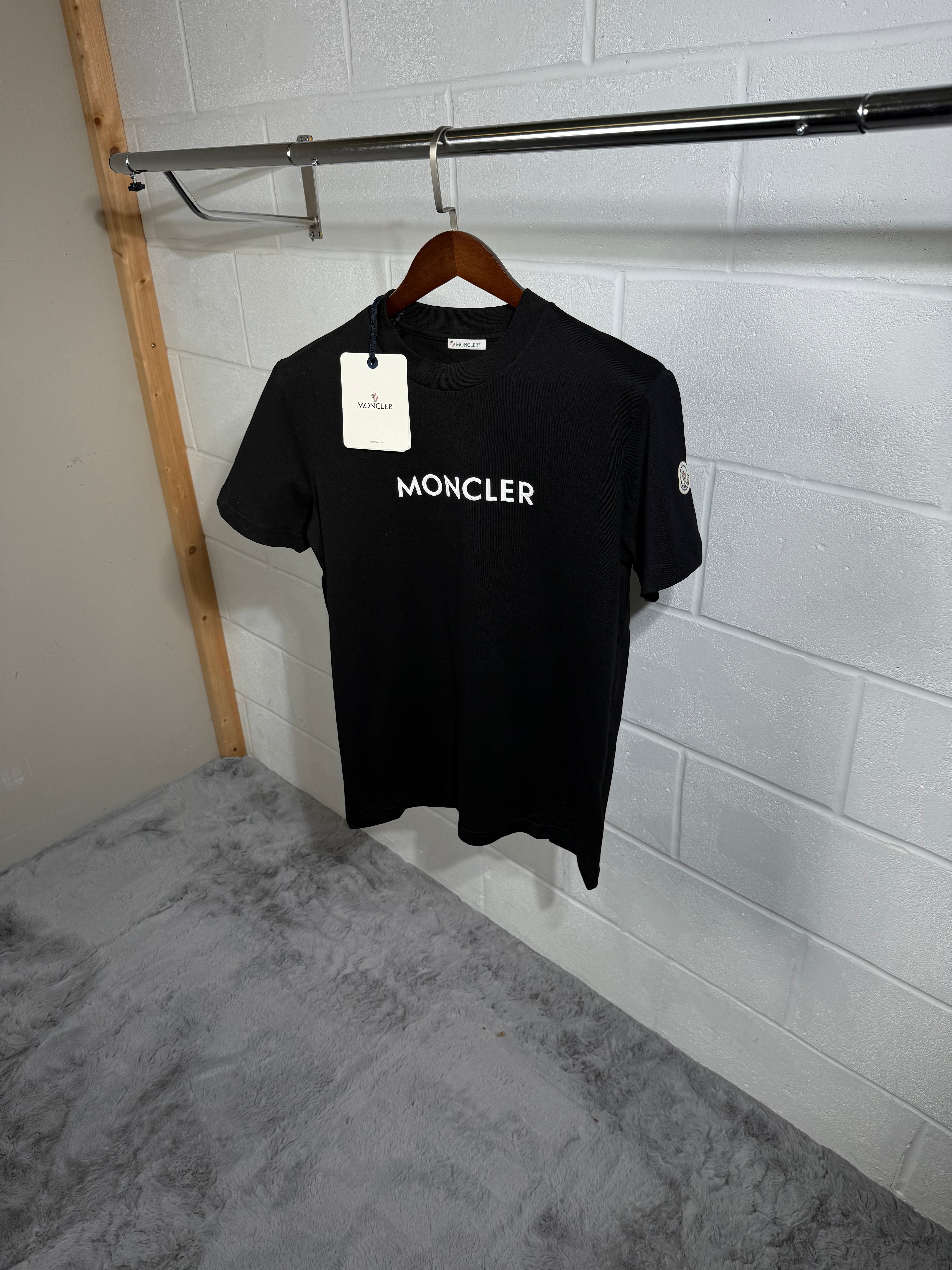 Moncler logo tee black