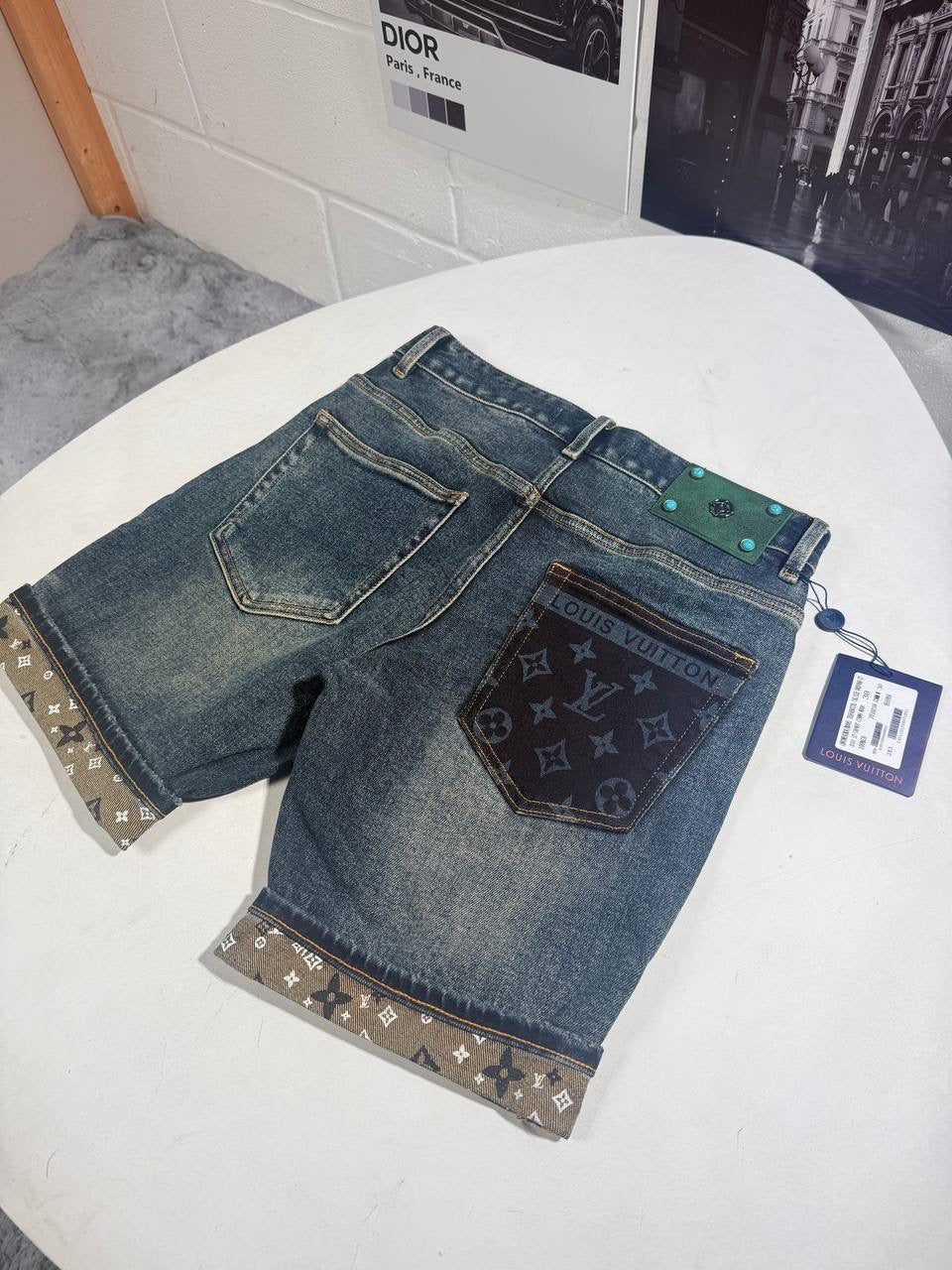 LVE DENIM SHORTS