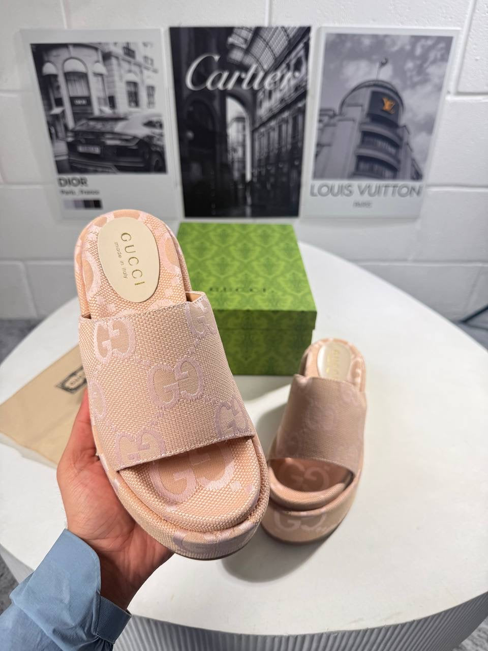 UCCI HEEL SLIDERS