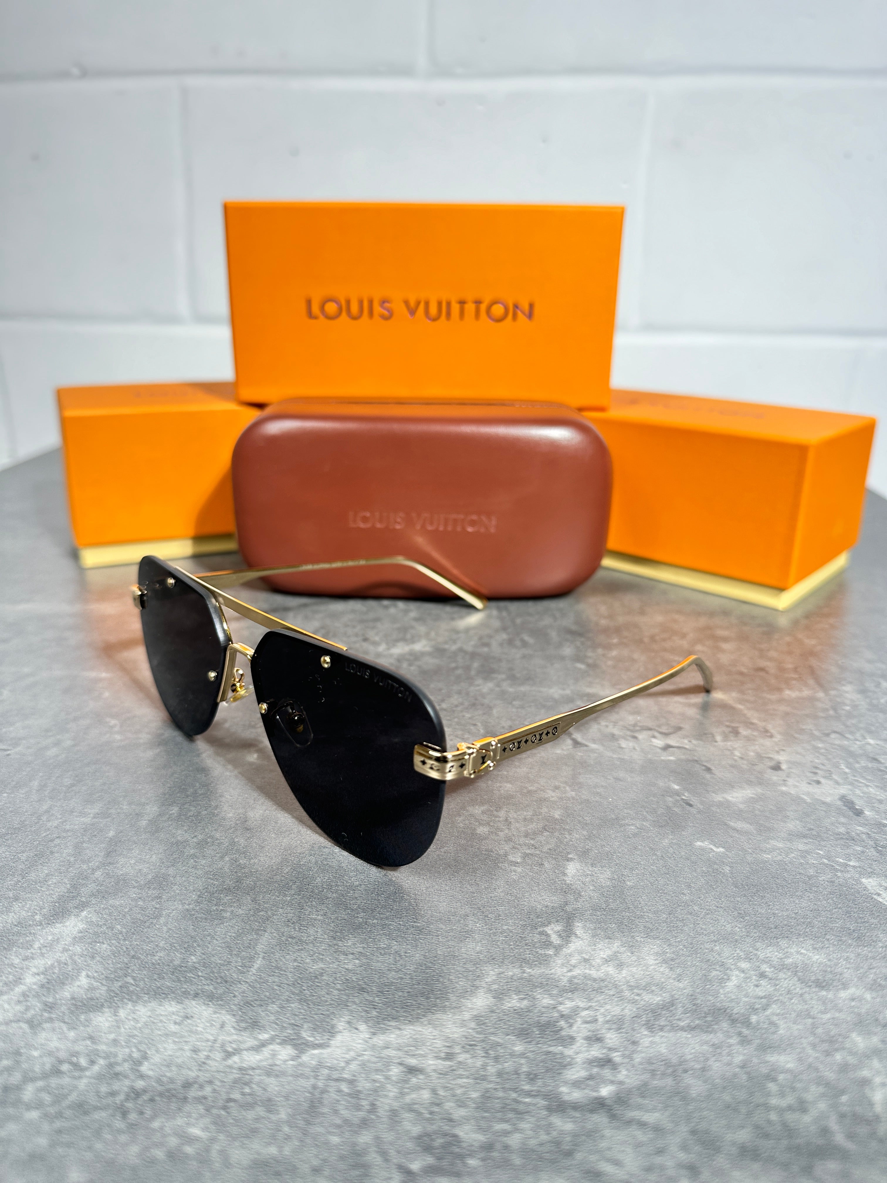 Lv Glases black