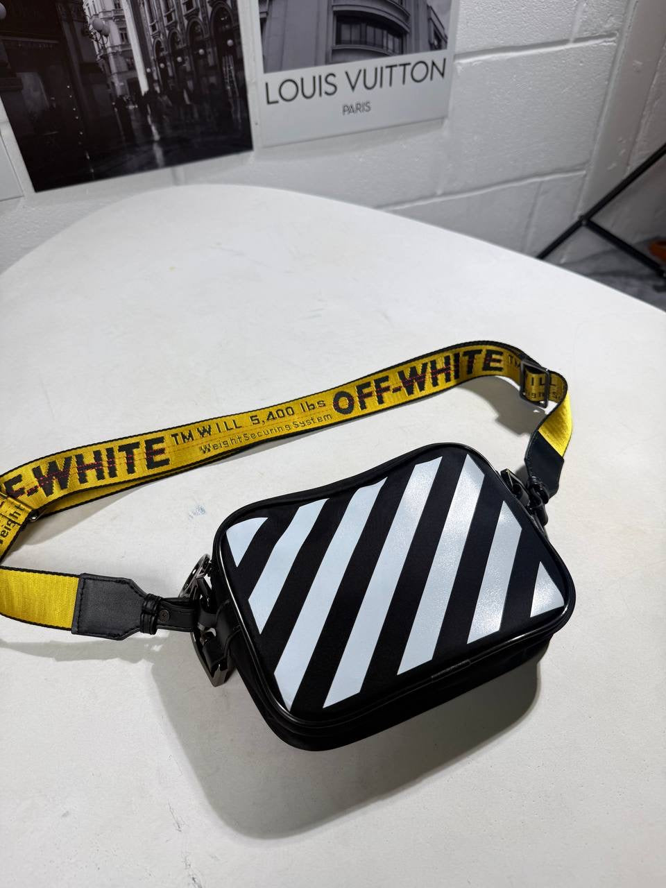 OFF W SIDE BAG