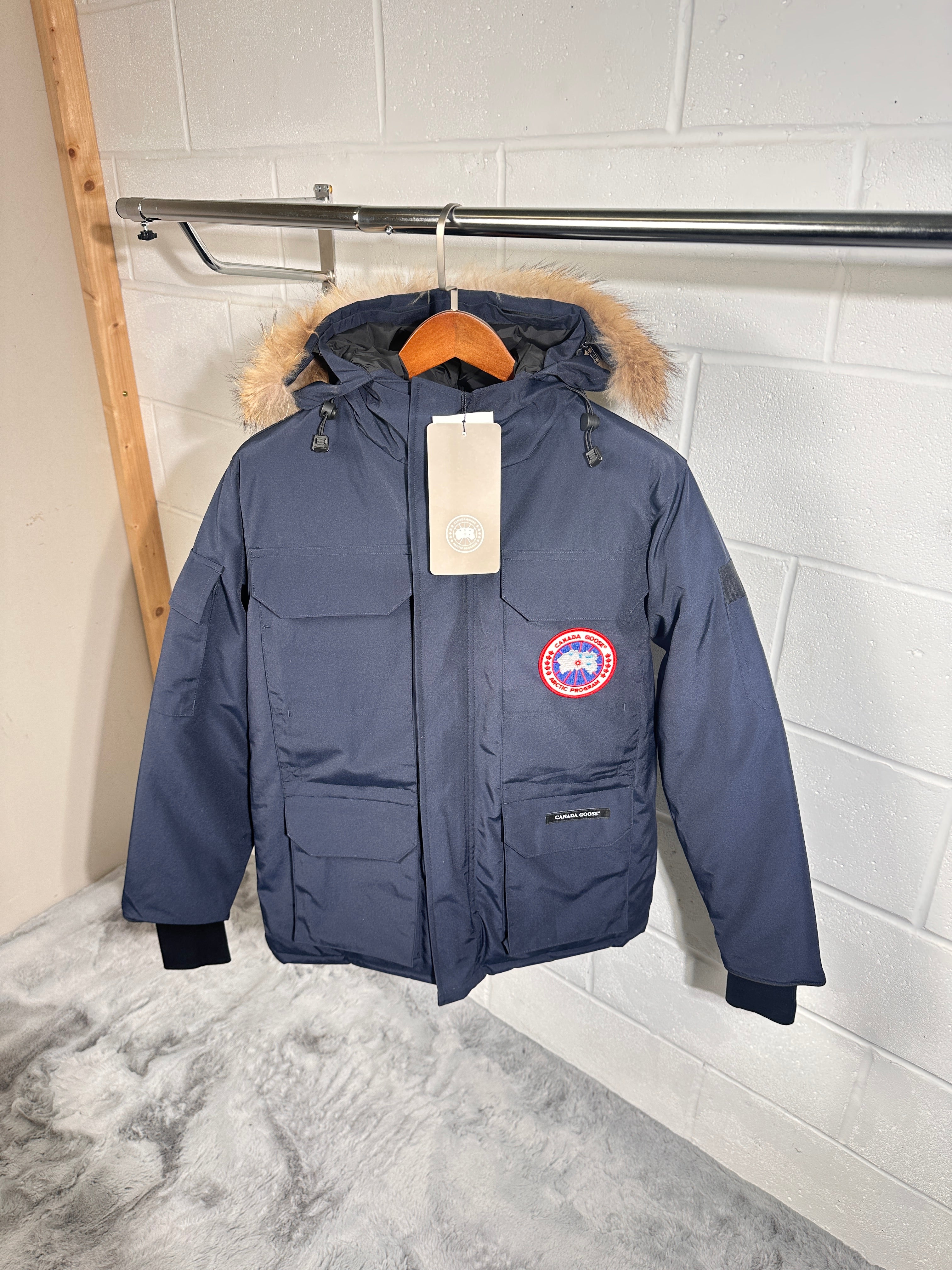 Canada expedition parka navy