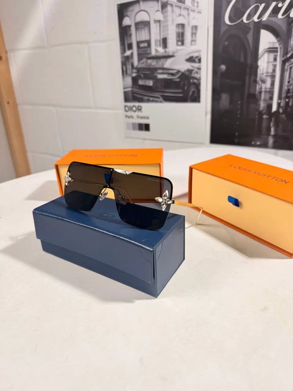 LVE STAR SUNGLASSES Stock supplier
